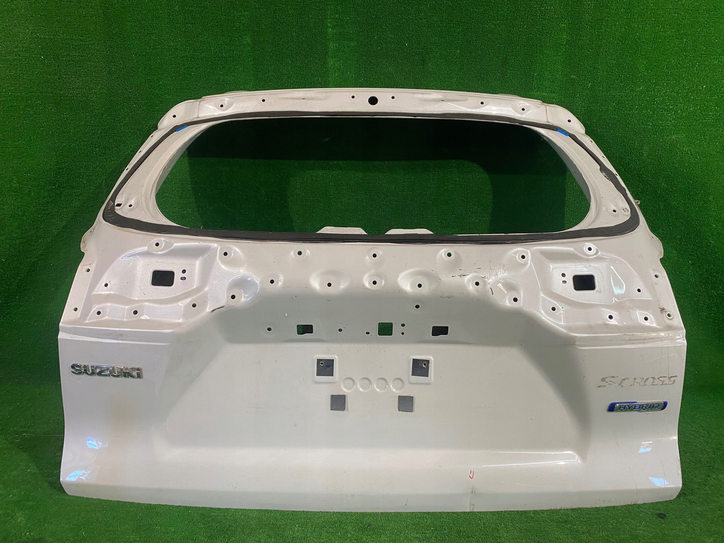 boot doors rear part boot SUZUKI SX-4 S-CROSS 22