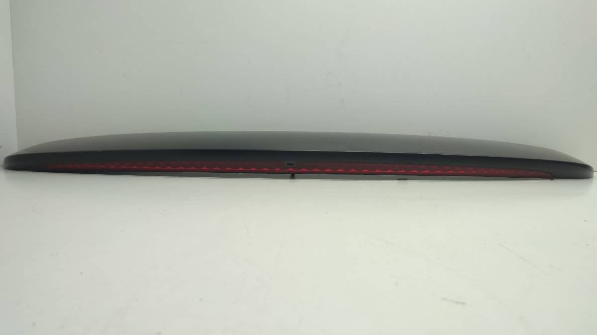 FWRI4U23R24R - Планка спойлер стоп закрылки W212 универсал A212790088