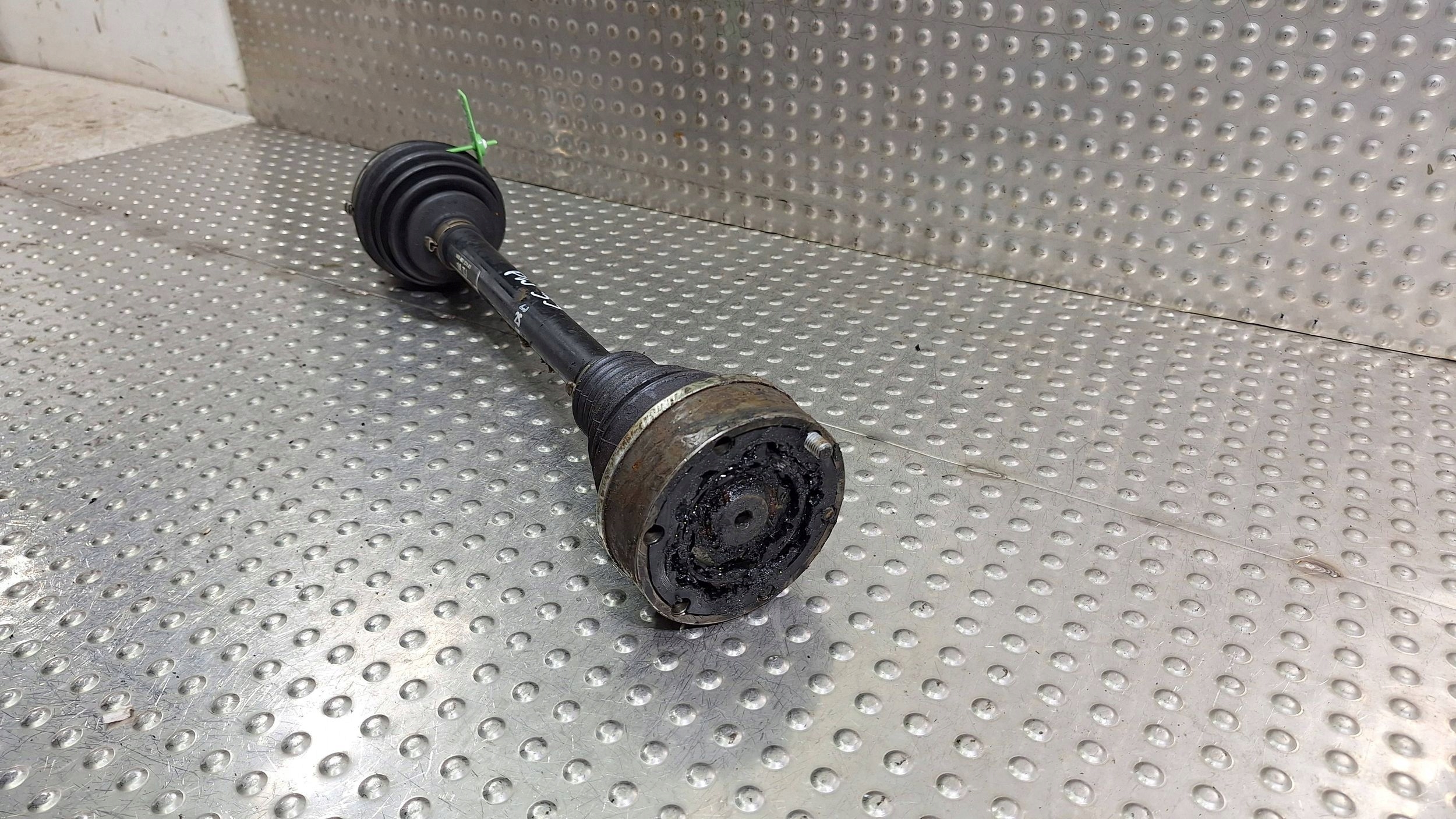 semi-axis left front 1K0407271AT A3 8P GOLF VI YETI LEON II 1.6TDI