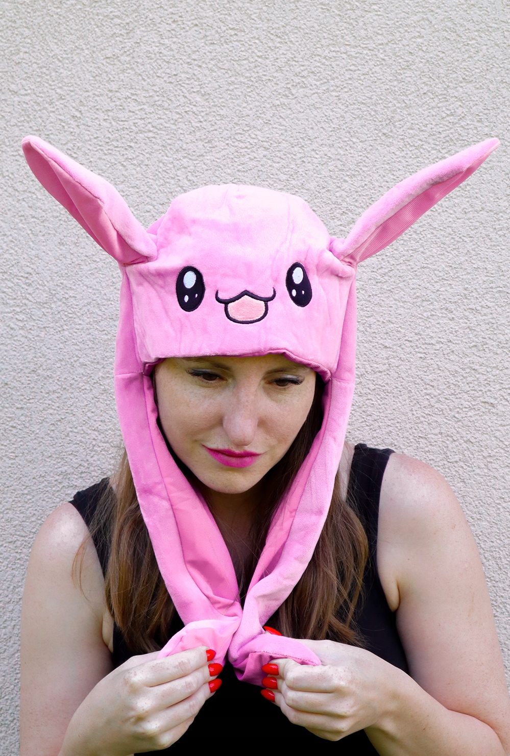 CZAPKA PLUSZOWA USZY RUCHOME LED PIKACHU Różowy Królik WIELKANOC Świeci Marka Inna marka