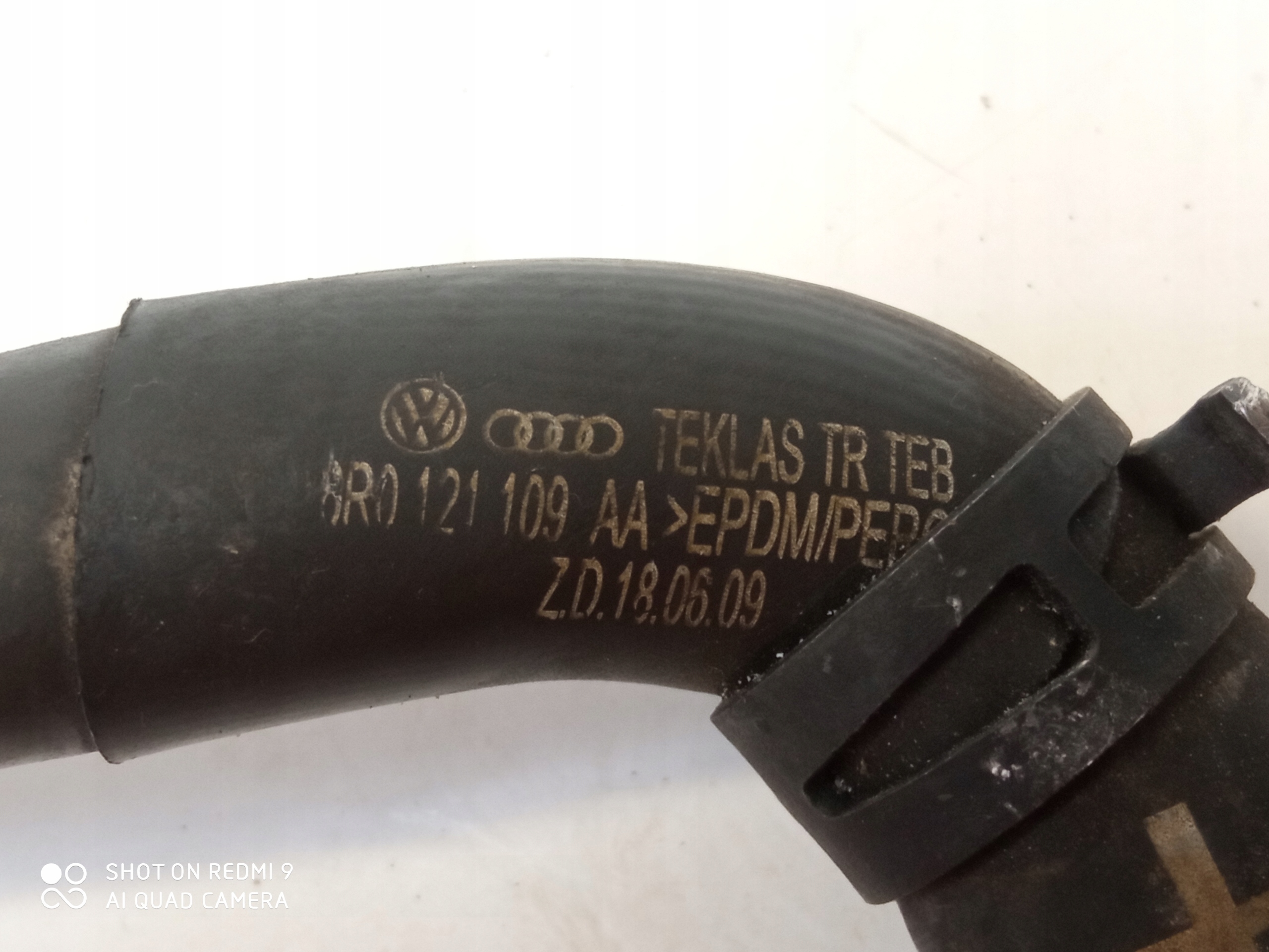 SEAT IBIZA IV cijev crijevo prijenos vode 6R0121109AA
