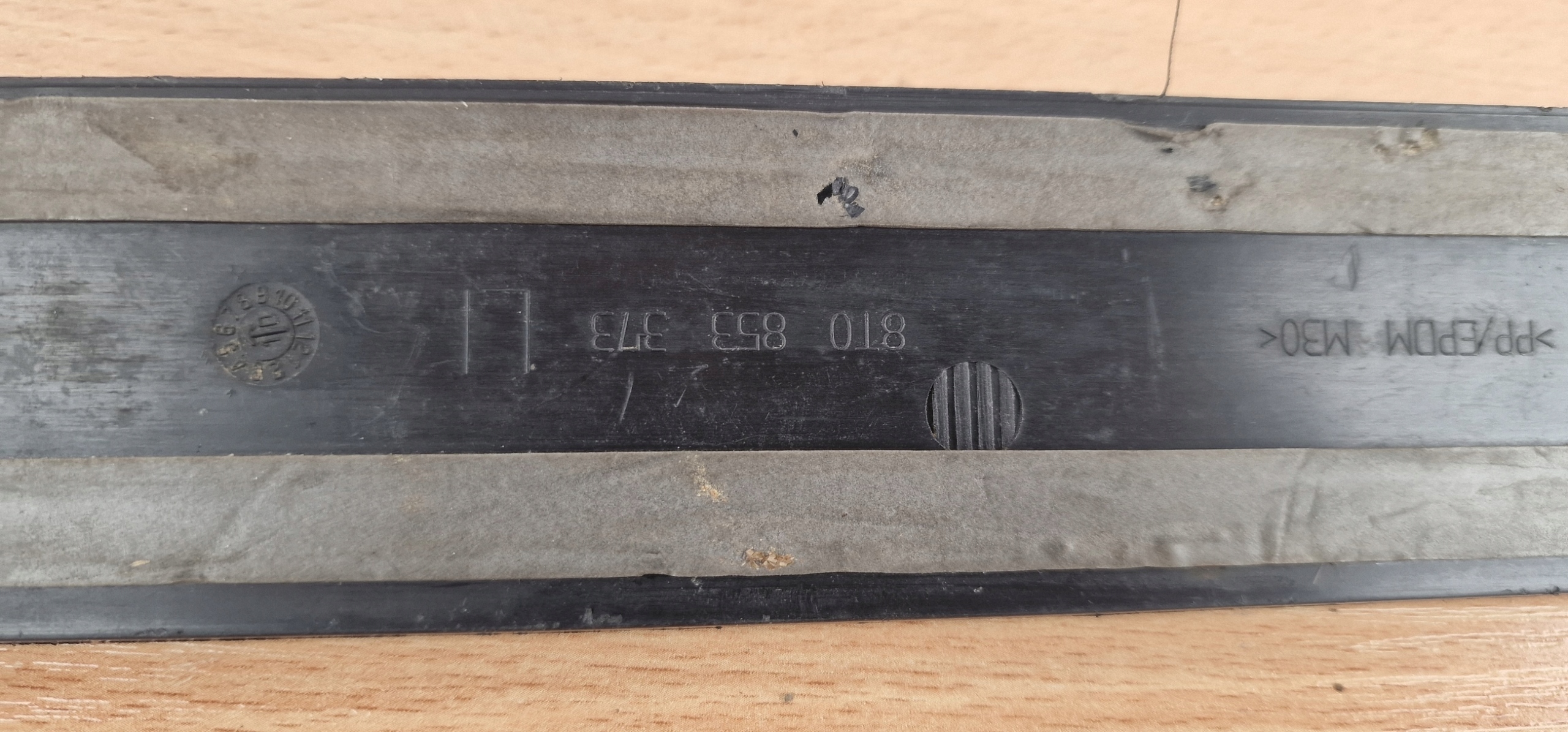 AUDI A5 8T left moulding cap threshold STOPIEN