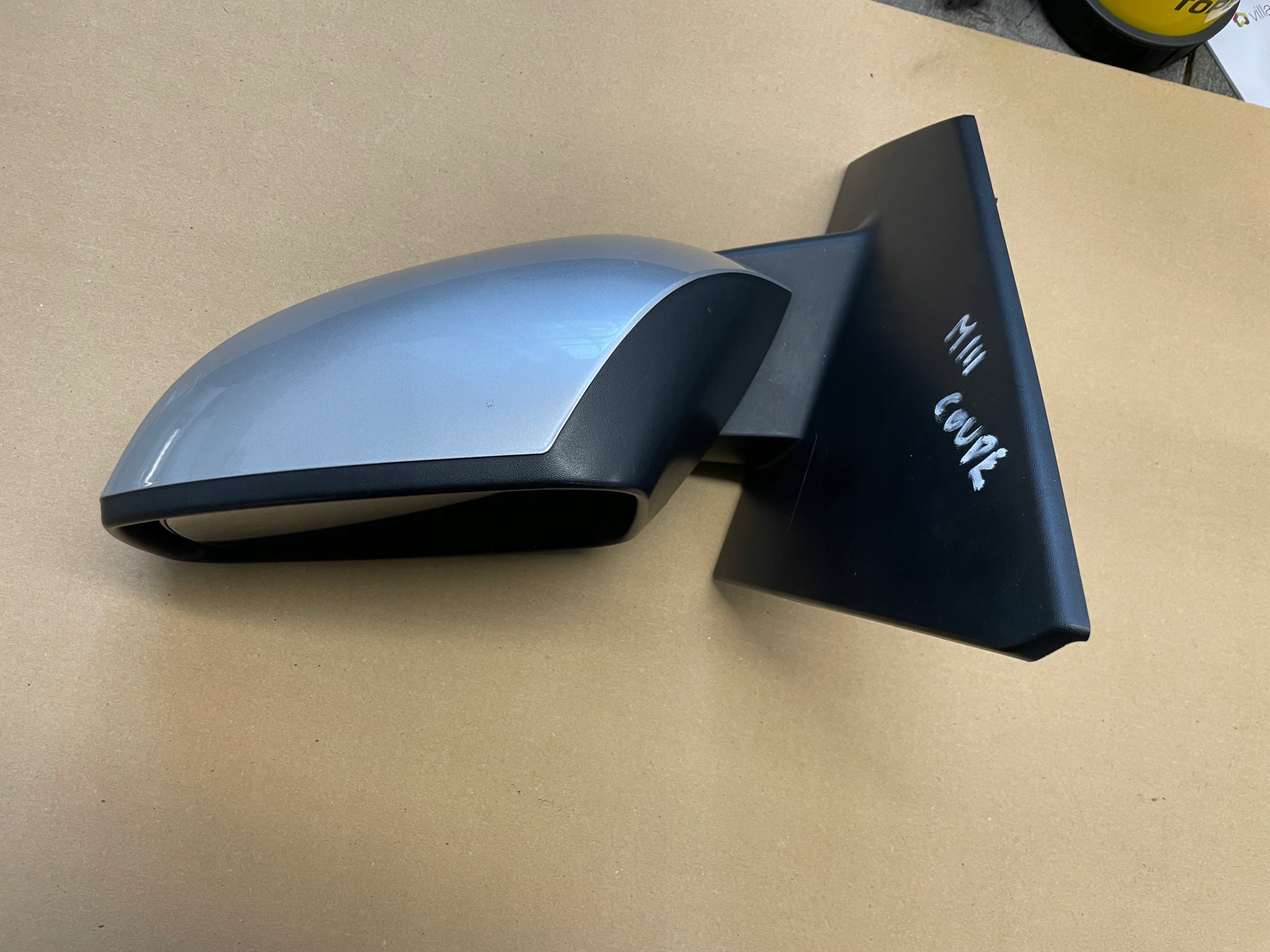 LUSTERKO MEGANE III COUPE LEWE PRAWE KOLORY Strona zabudowy prawa