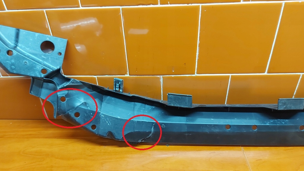 ABSORBER pillar of a bumper front front TOYOTA RAV4 V 18