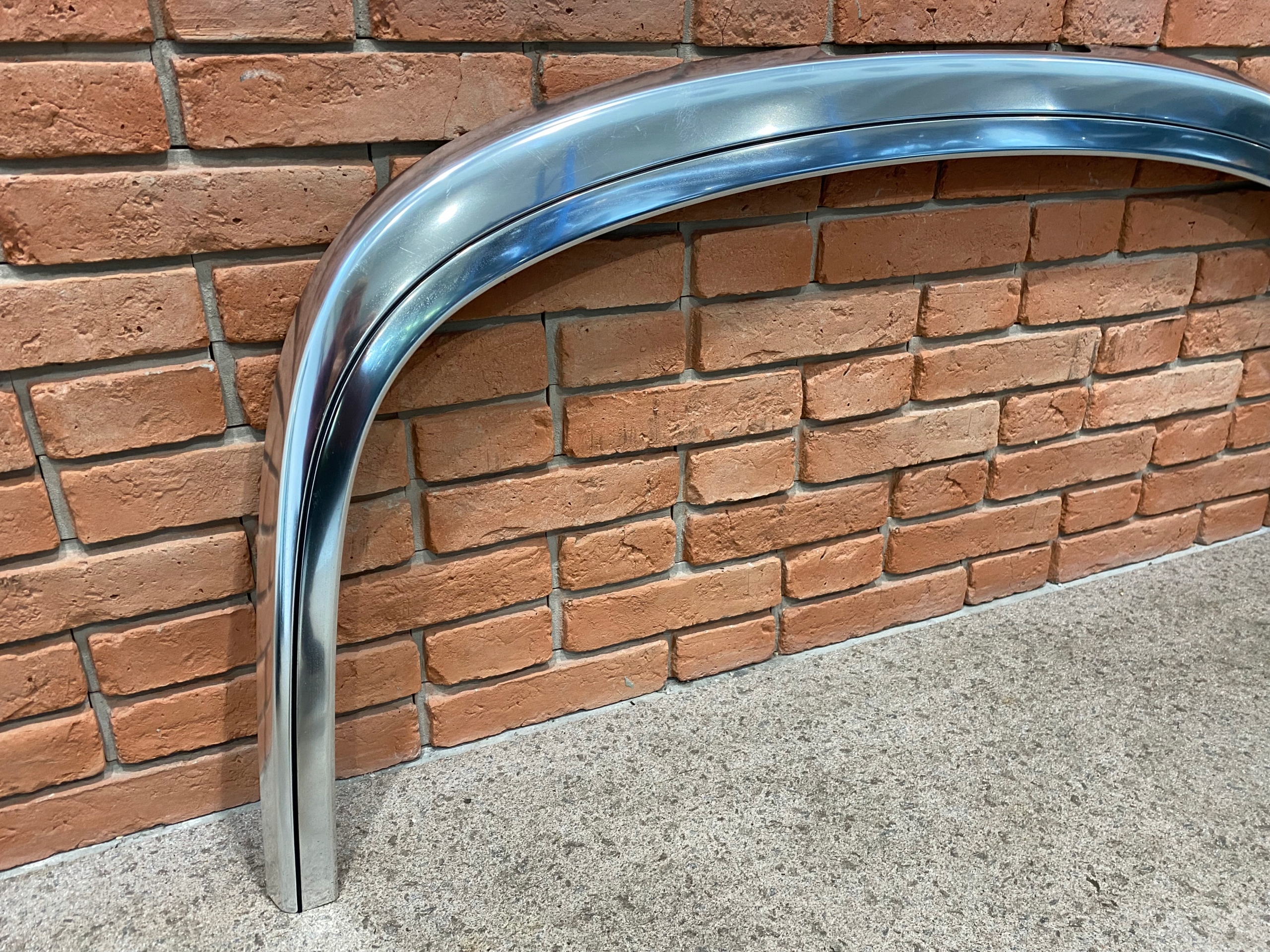 ROLLS ROYCE DAWN RR6 LISTWA BAGAŻNIKA KLAPY CHROM Numer katalogowy części 51177412606