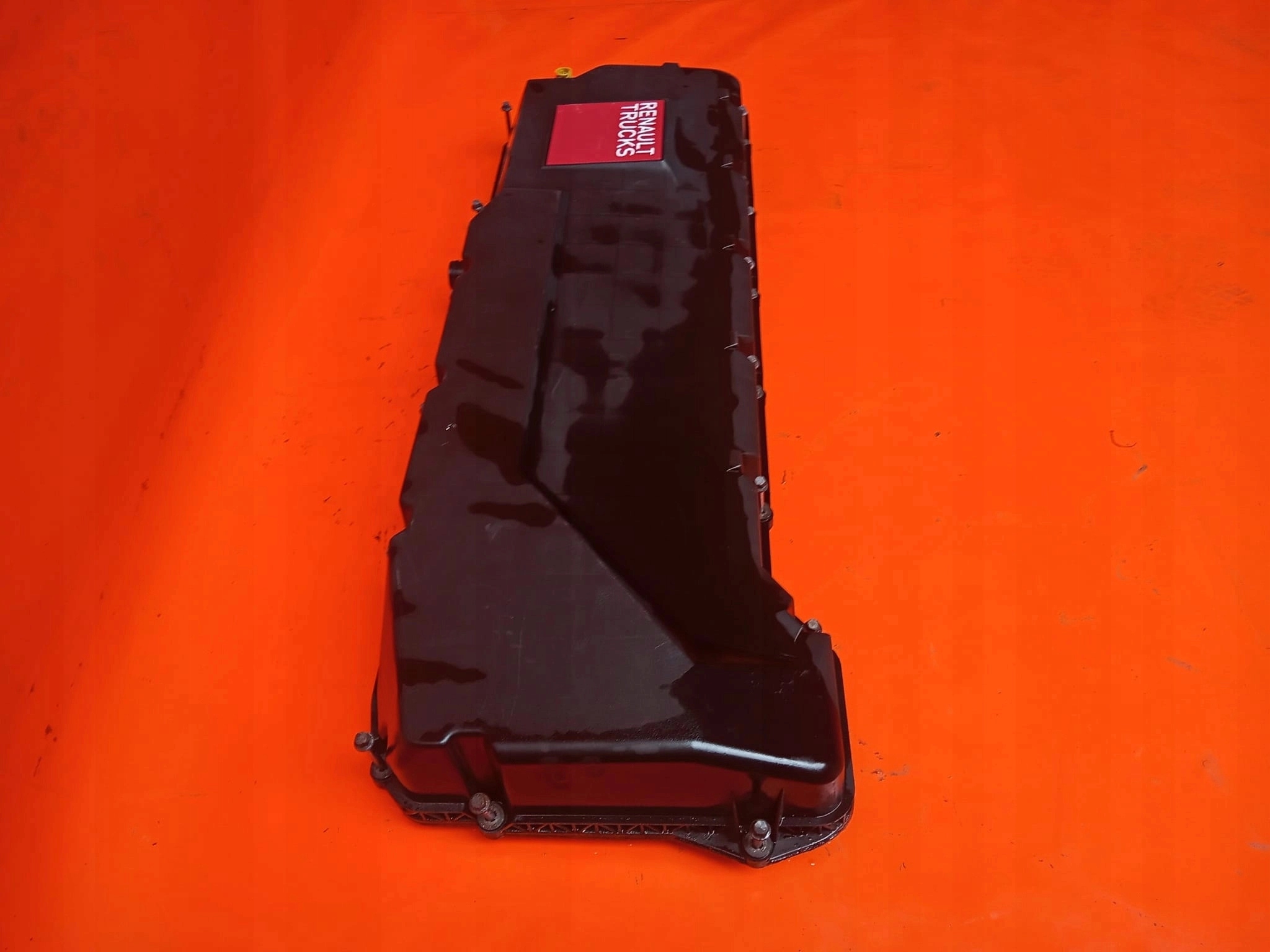 RENAULT GAMA T RANGE 460DTI POKRYWA ZAWORÓW TRUMNA Wersja Europejska