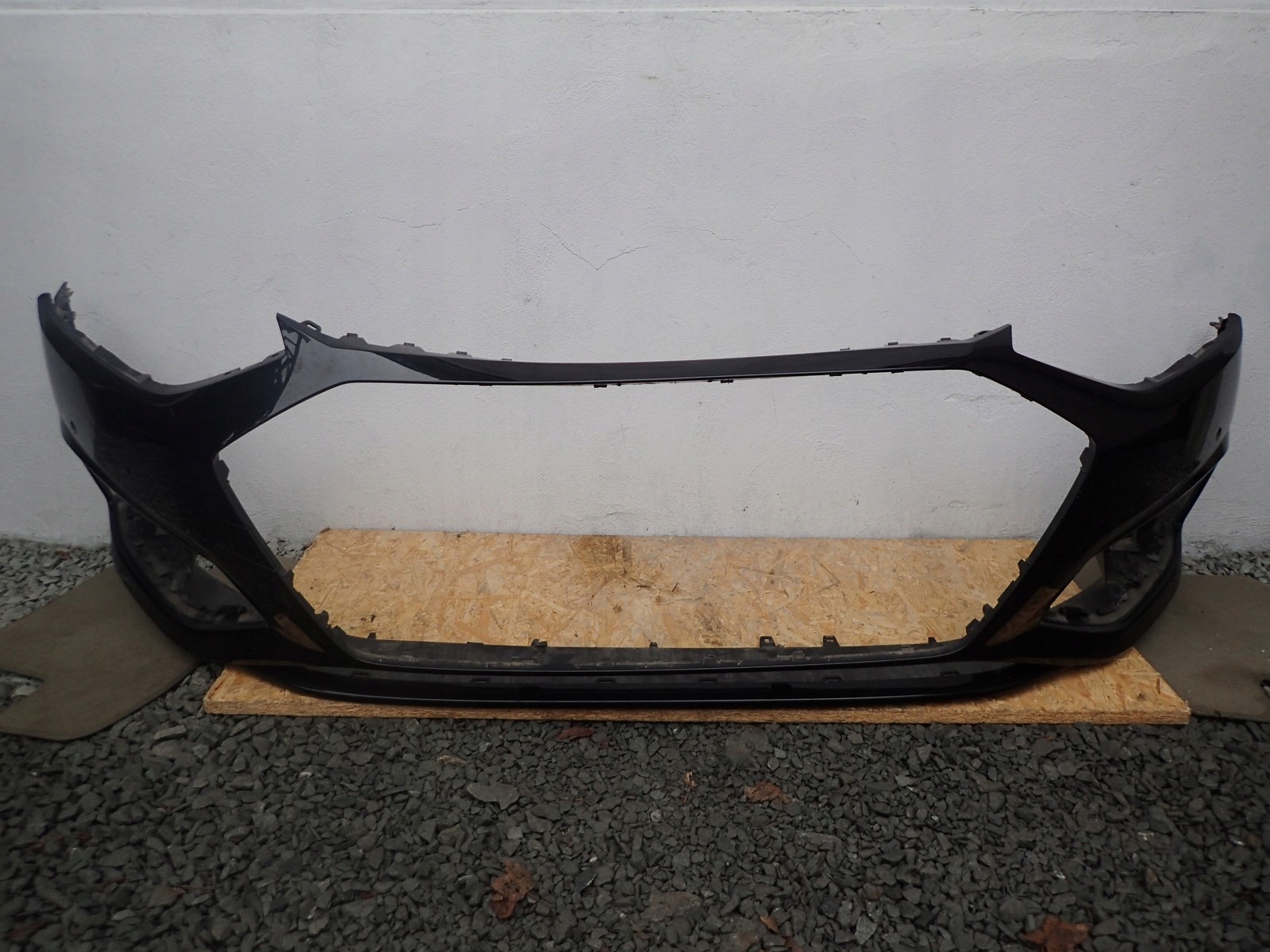 bumper front front AUDI A4 B9 8W LIFT 2019