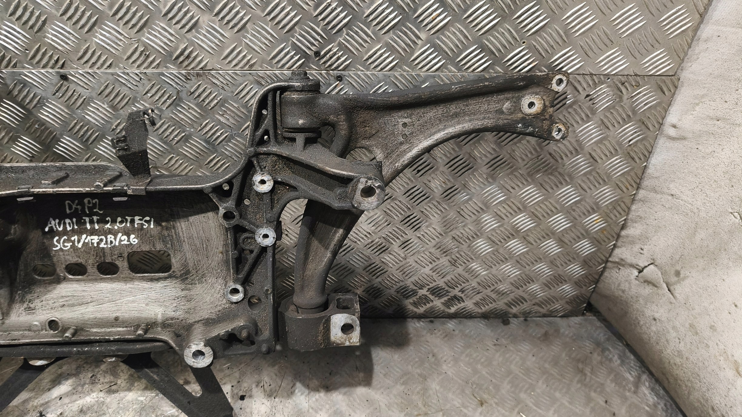 naprava přední náprava AUDI TT 2.0 TFSI 3C0199369H