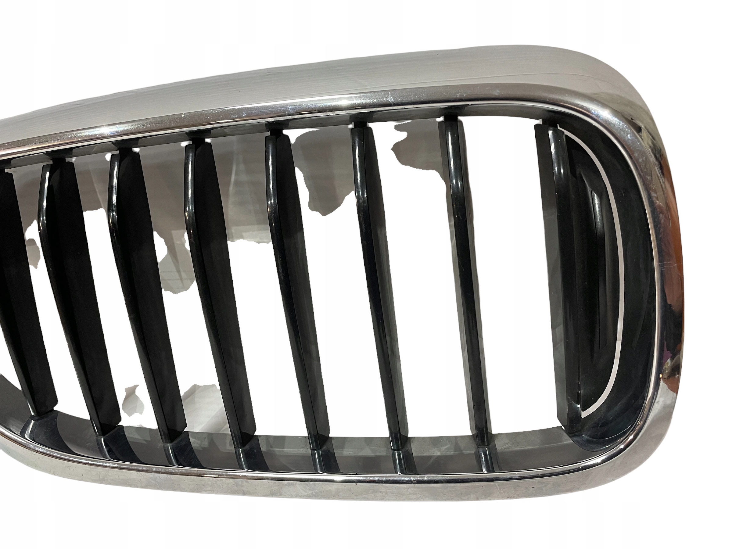 maska bubreg desna BMW 5 G30 G31 original