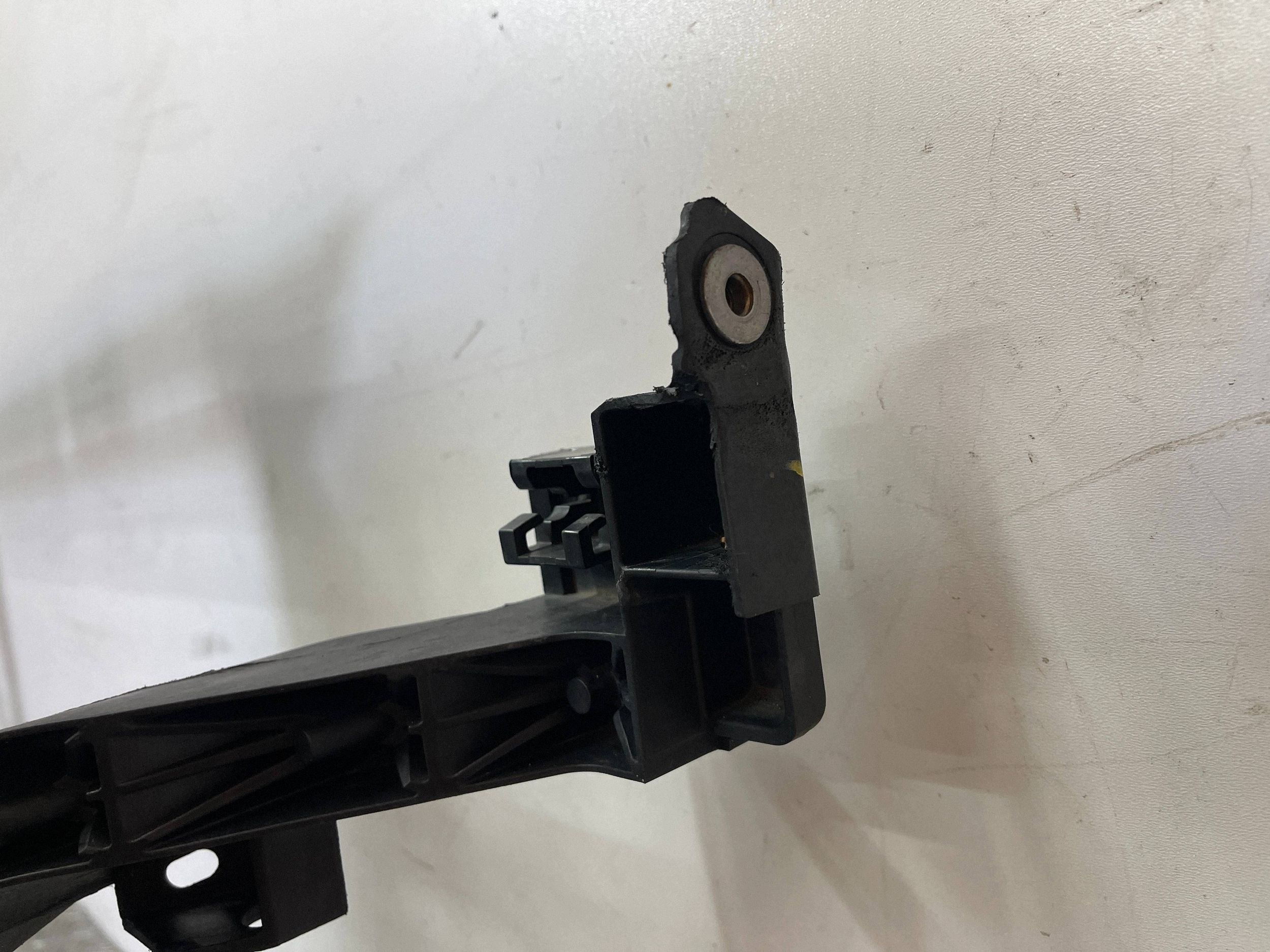 bar, wall front front KIA XCEED X-CEED 64102-J7500