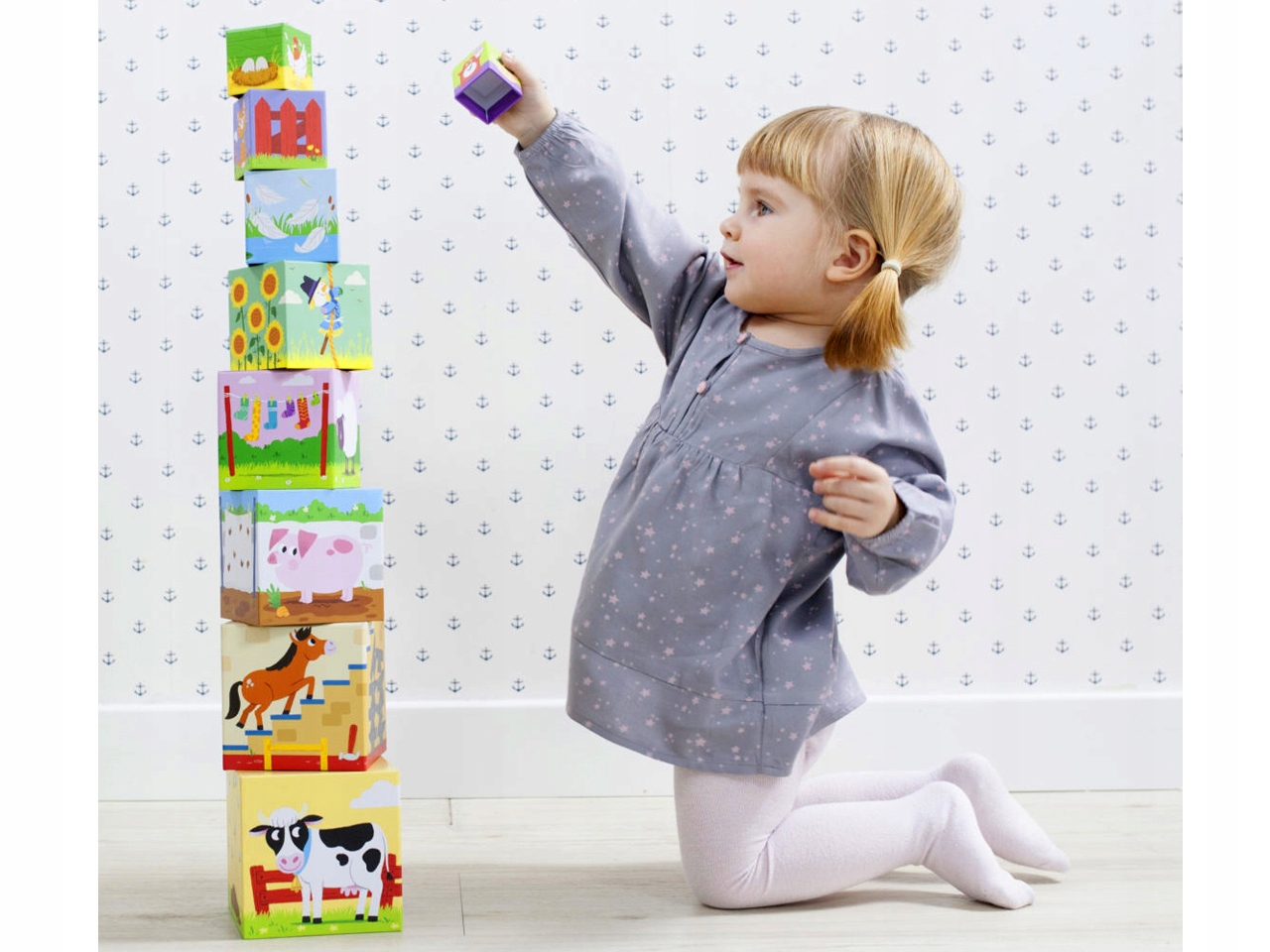 TREFL Kostki KLOCKI konstrukcyjne NA FARMIE Piramidka WIEŻA Baby Cubes Materiał plastik