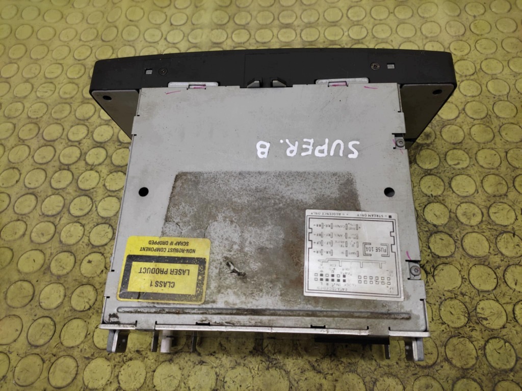 SKODA SUPERB RADIO 1Z0035161B