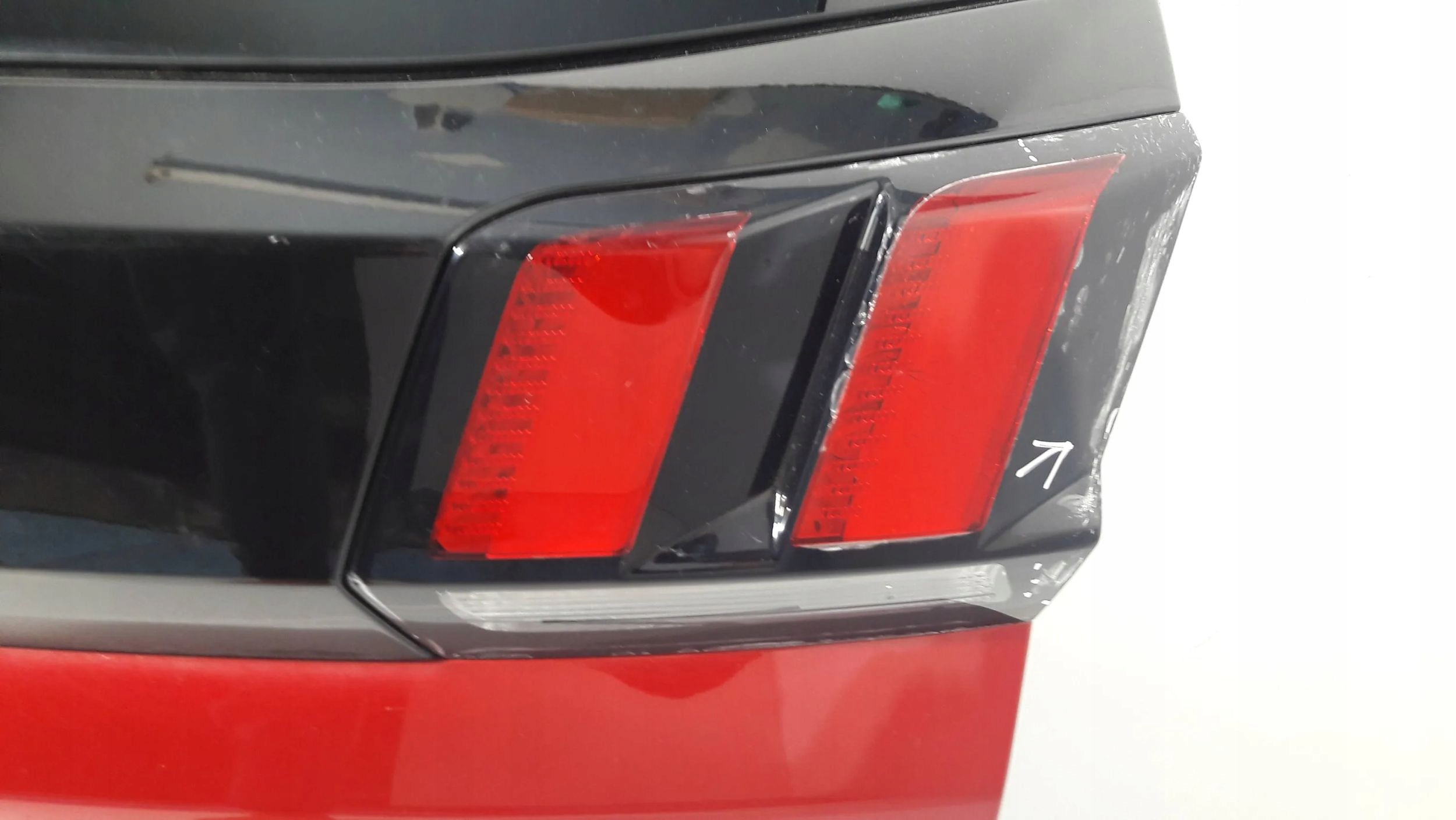 Peugeot 3008 II trunk door boot