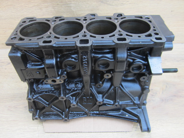 OPEL INSIGNIA ASTRA J ZAFIRA C 2.0 CDTI B20DTH 170KM BLOK 55499342 TŁOK