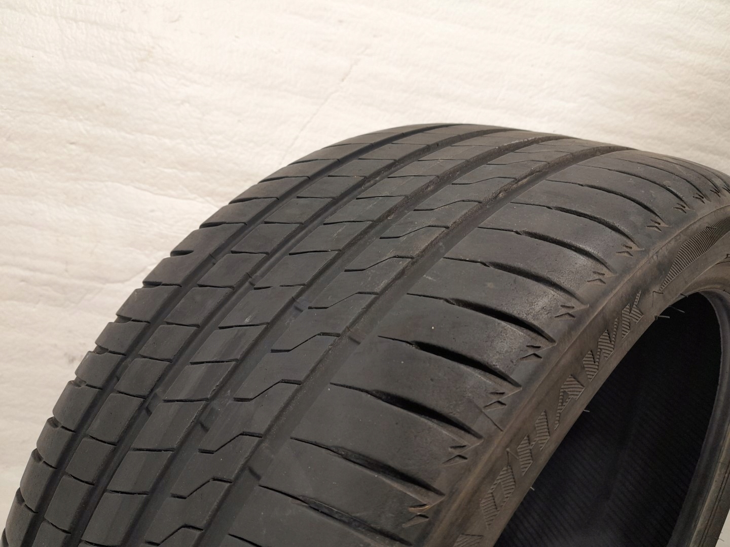 gomma letnia Firestone Roadhawk 235/35 R19