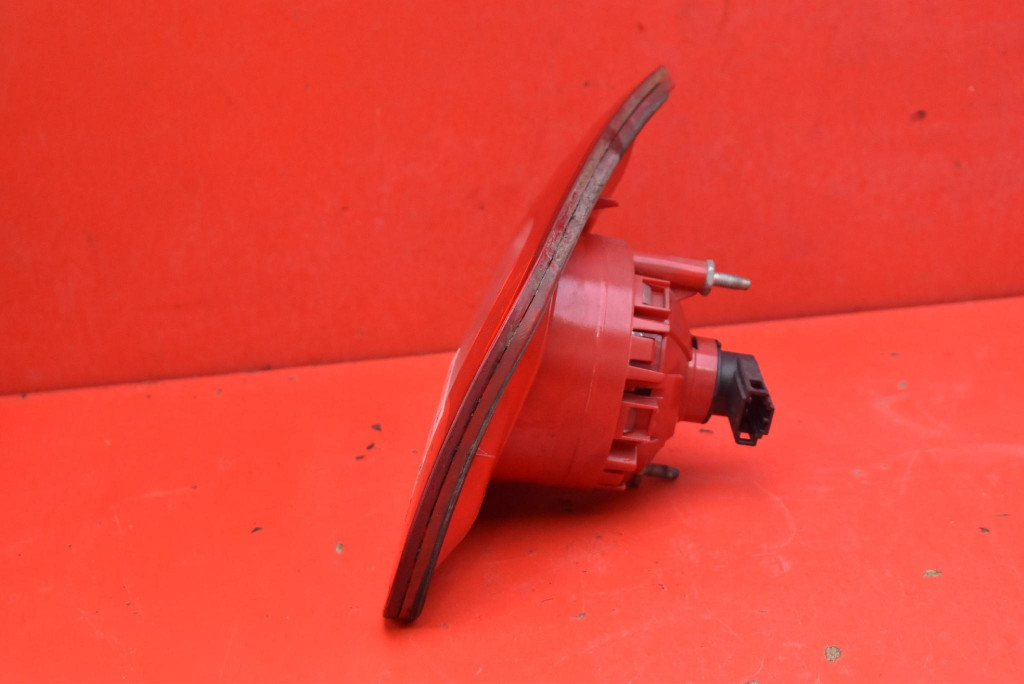 light left rear part rear 3C9945093 VW PASSAT B6 KOMBI 05-10