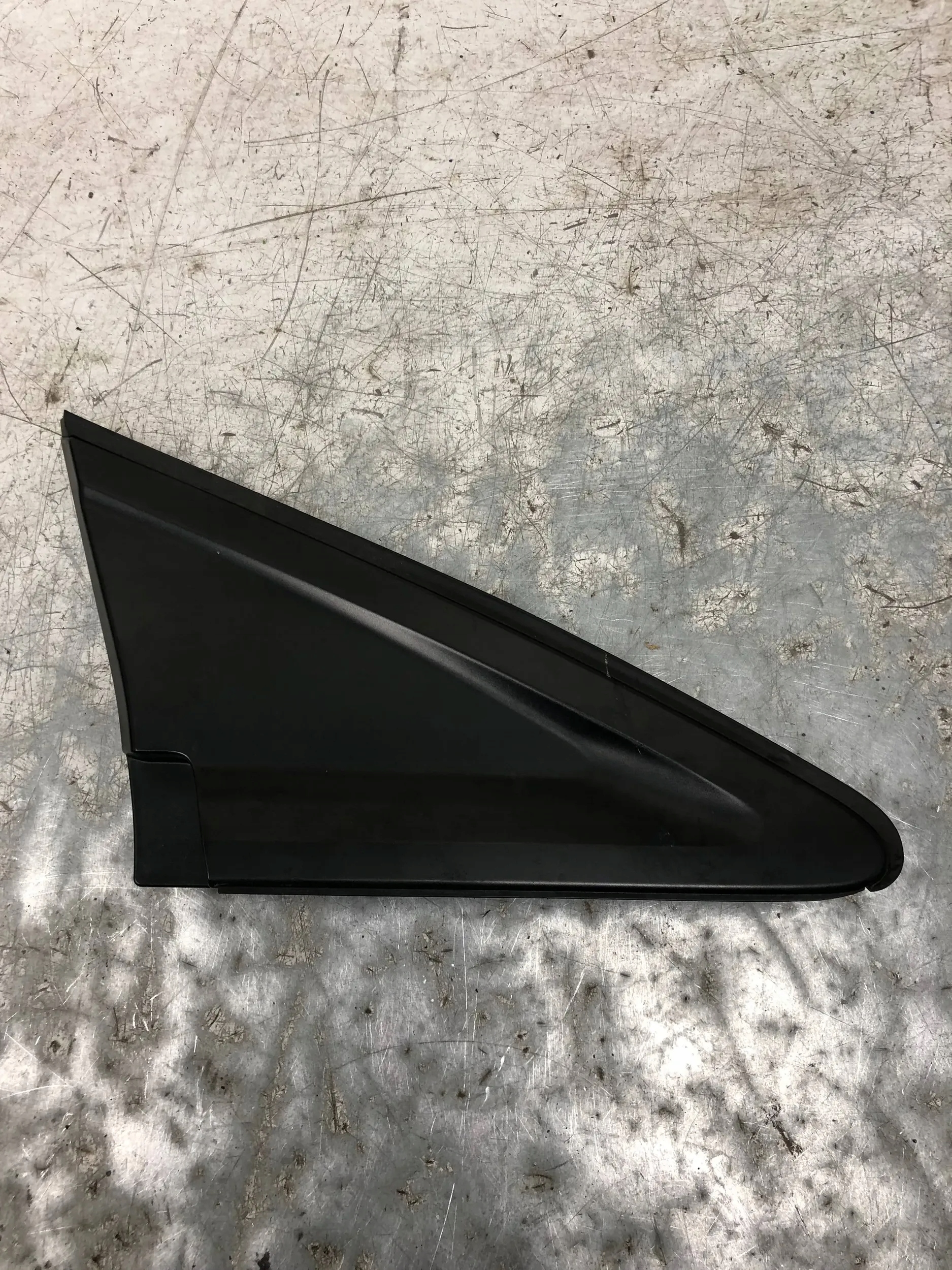 TROJKAT Aile Droite Avant HONDA INSIGHT II 75490-TM8-A010