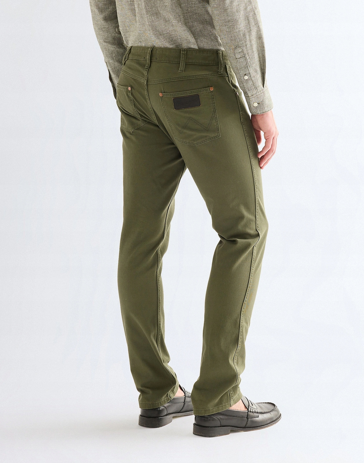 Pánské jednoduché kalhoty Wrangler Greensboro Deep Depths 112378997 40/34