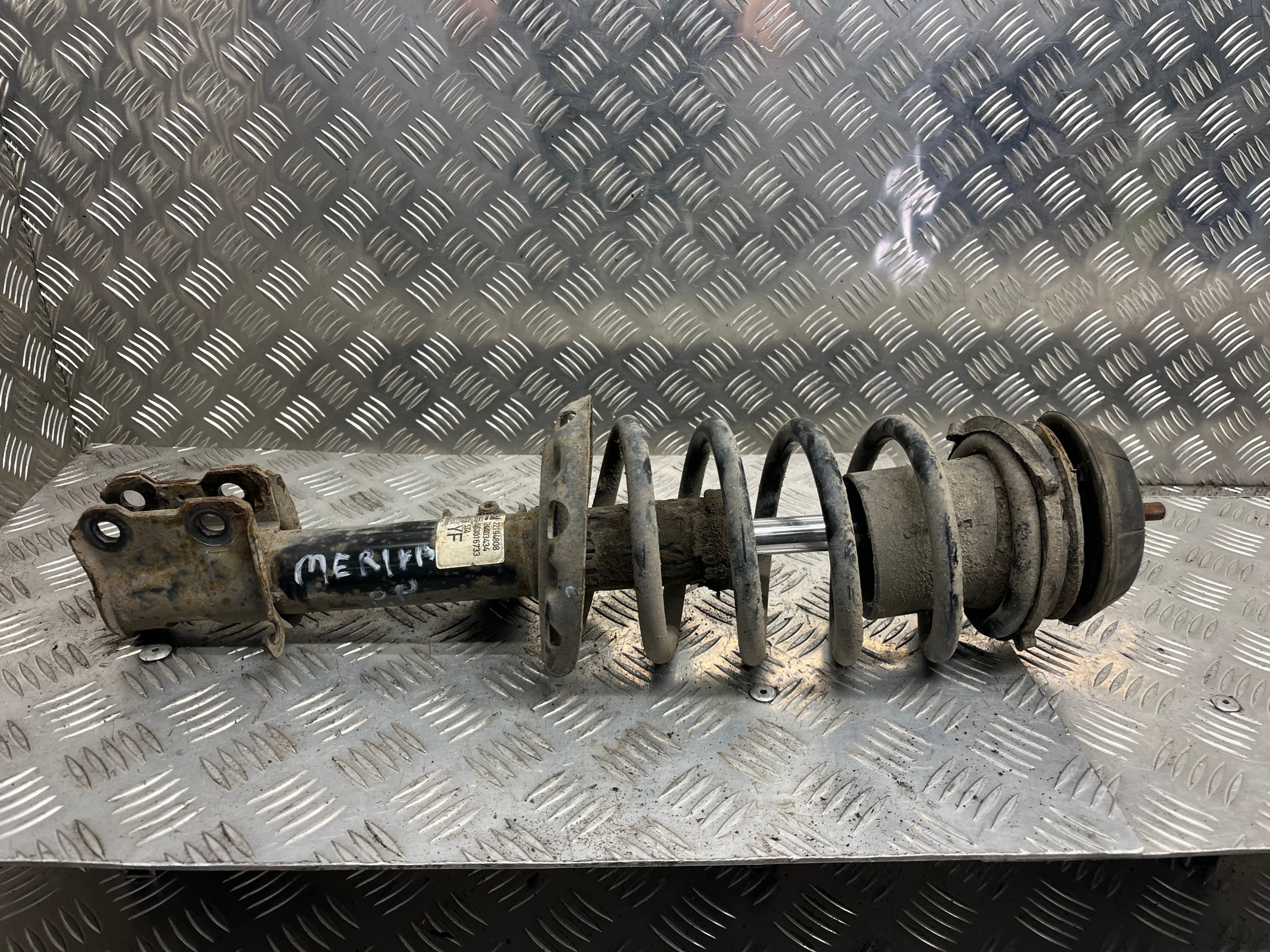 MCPERSON right front front OPEL MERIVA A 22194808