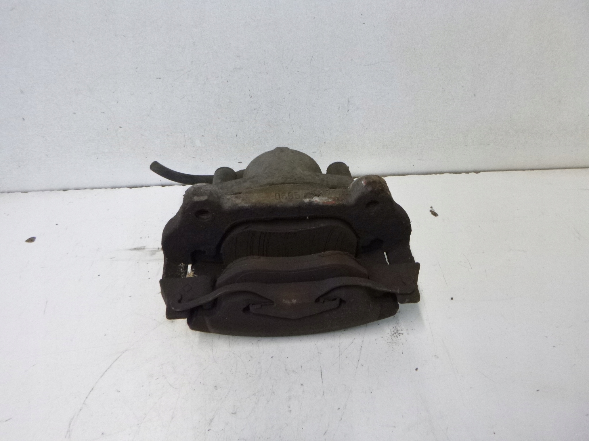 caliper brake front Opel Vectra C 2.2 03r.