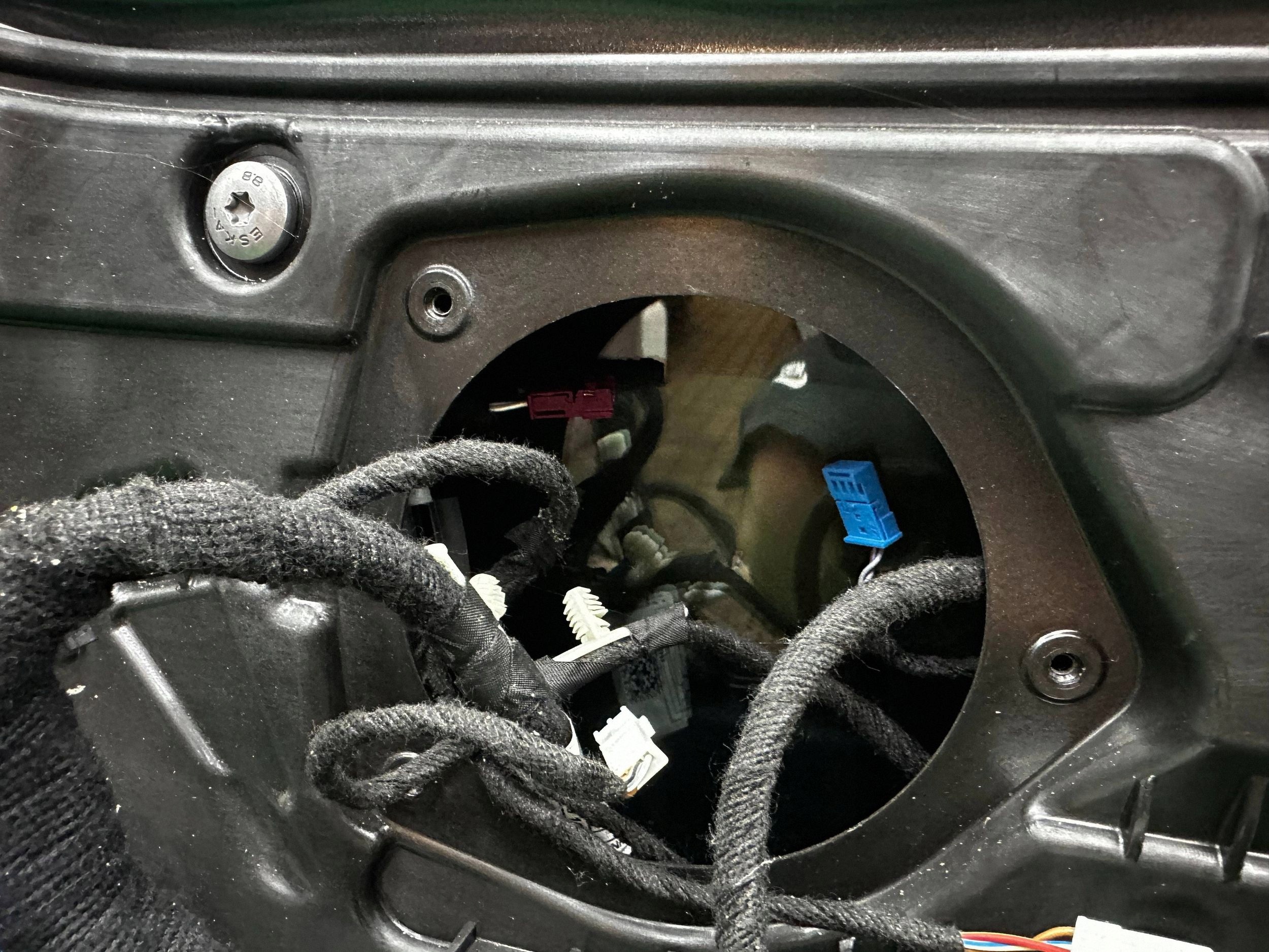 door front front side right BMW 8 G14 G15