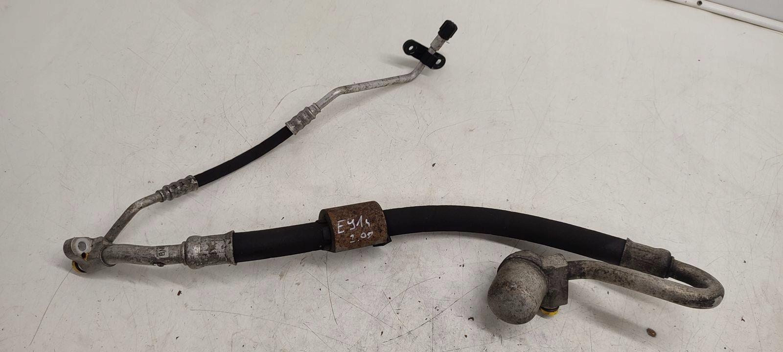 tömlö vezetö a klímának BMW E91 2,0D