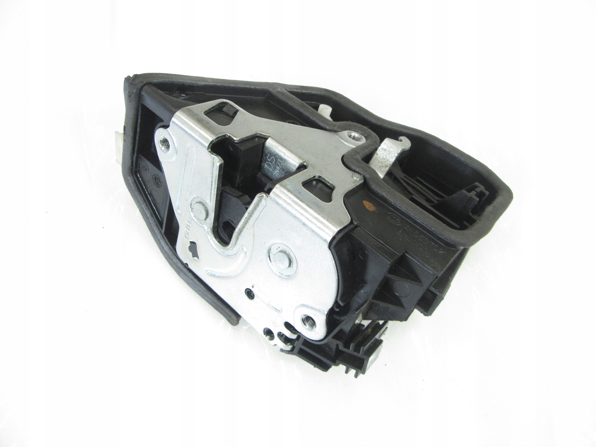 lock left front BMW e60 e61 e65 e70 e83 e84 e90 e91 F01 F10 F22 F25 EU