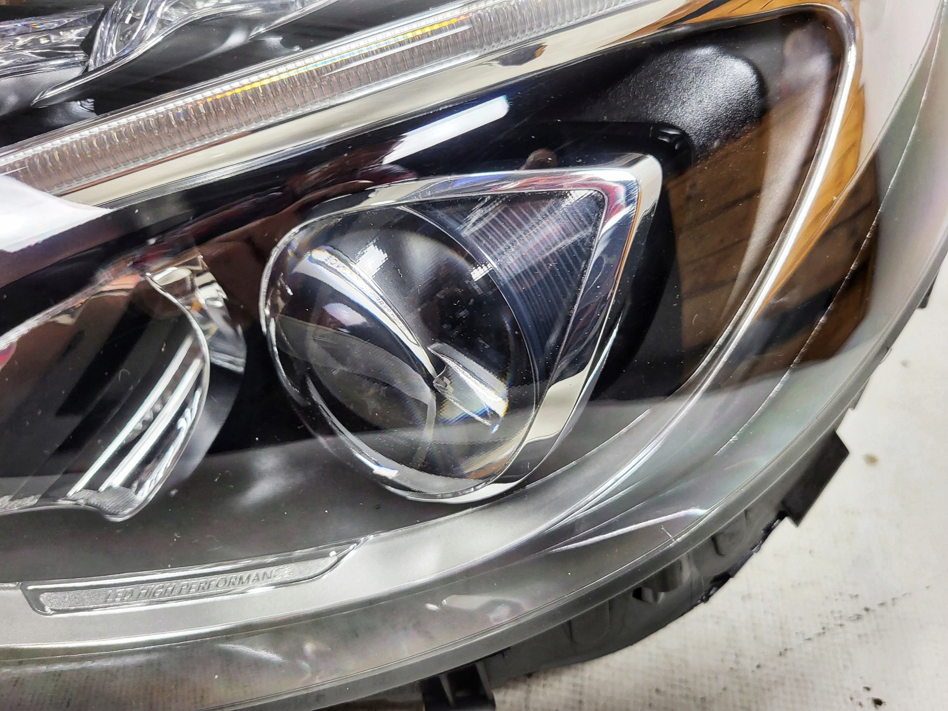 MERCEDES C- klasa W205 LED HIGH PERFORMANCE F-V.AT Typ samochodu 4x4/SUV Samochody osobowe