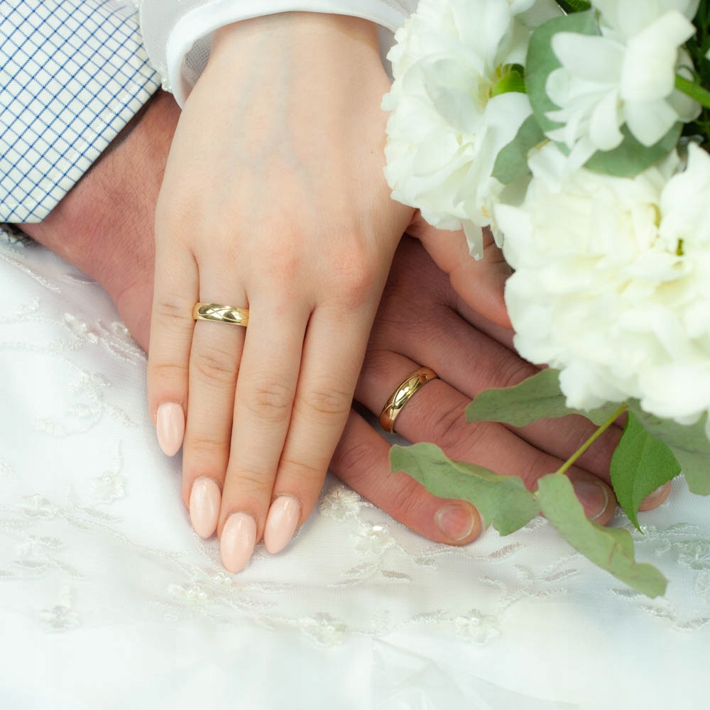 ZŁOTO PR 333 OBRĄCZKI ŚLUBNE PÓŁOKRĄGŁE BŁYSZCZĄCE Szerokość 3 mm