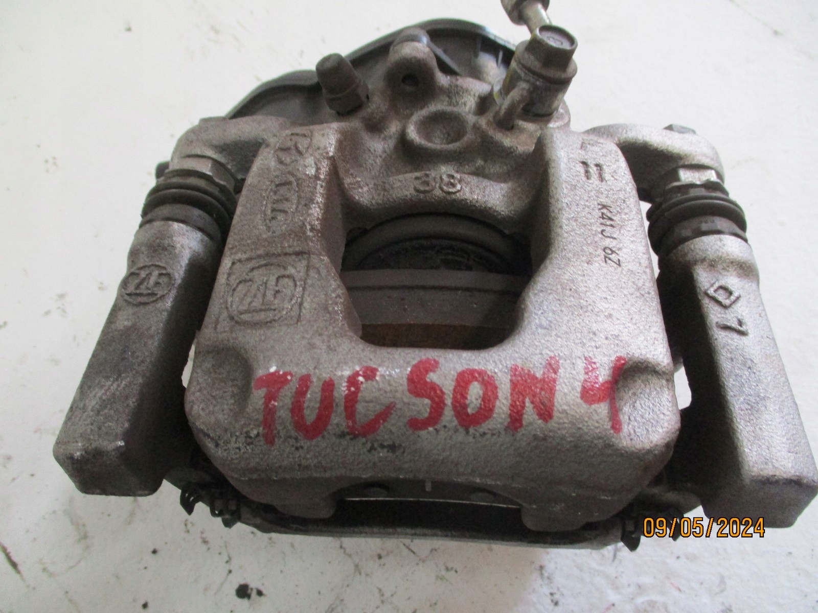 caliper calipers HYUNDAI TUCSON IV rear part rear