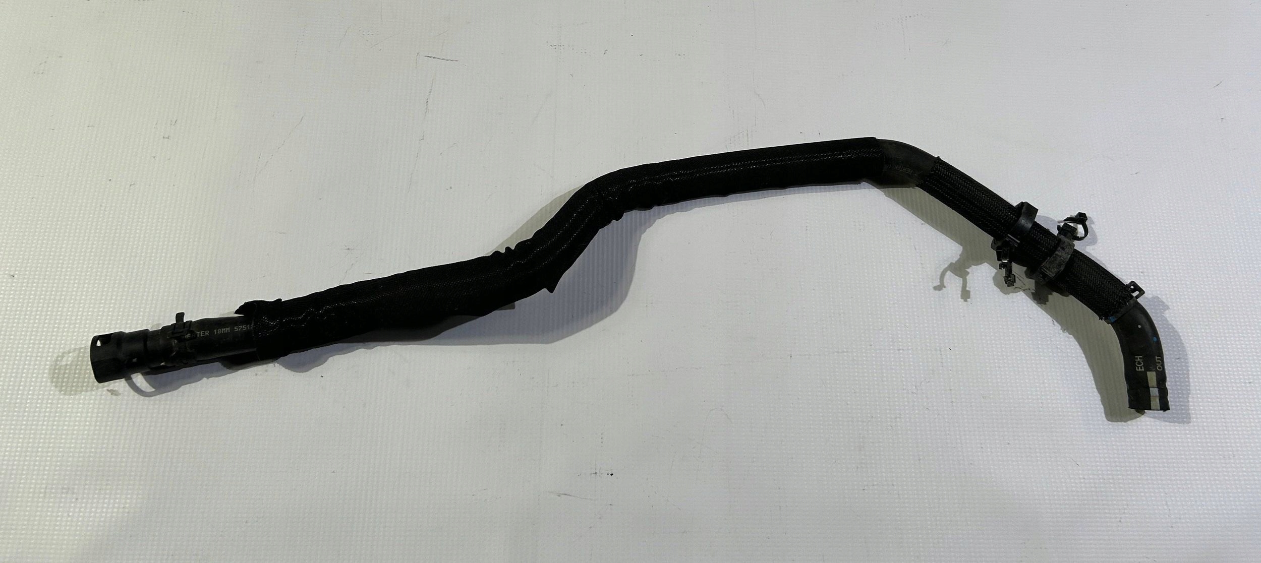 wiring wodny pipe hose radiator chlodzenia Chrysler Pacifica 2017-2026
