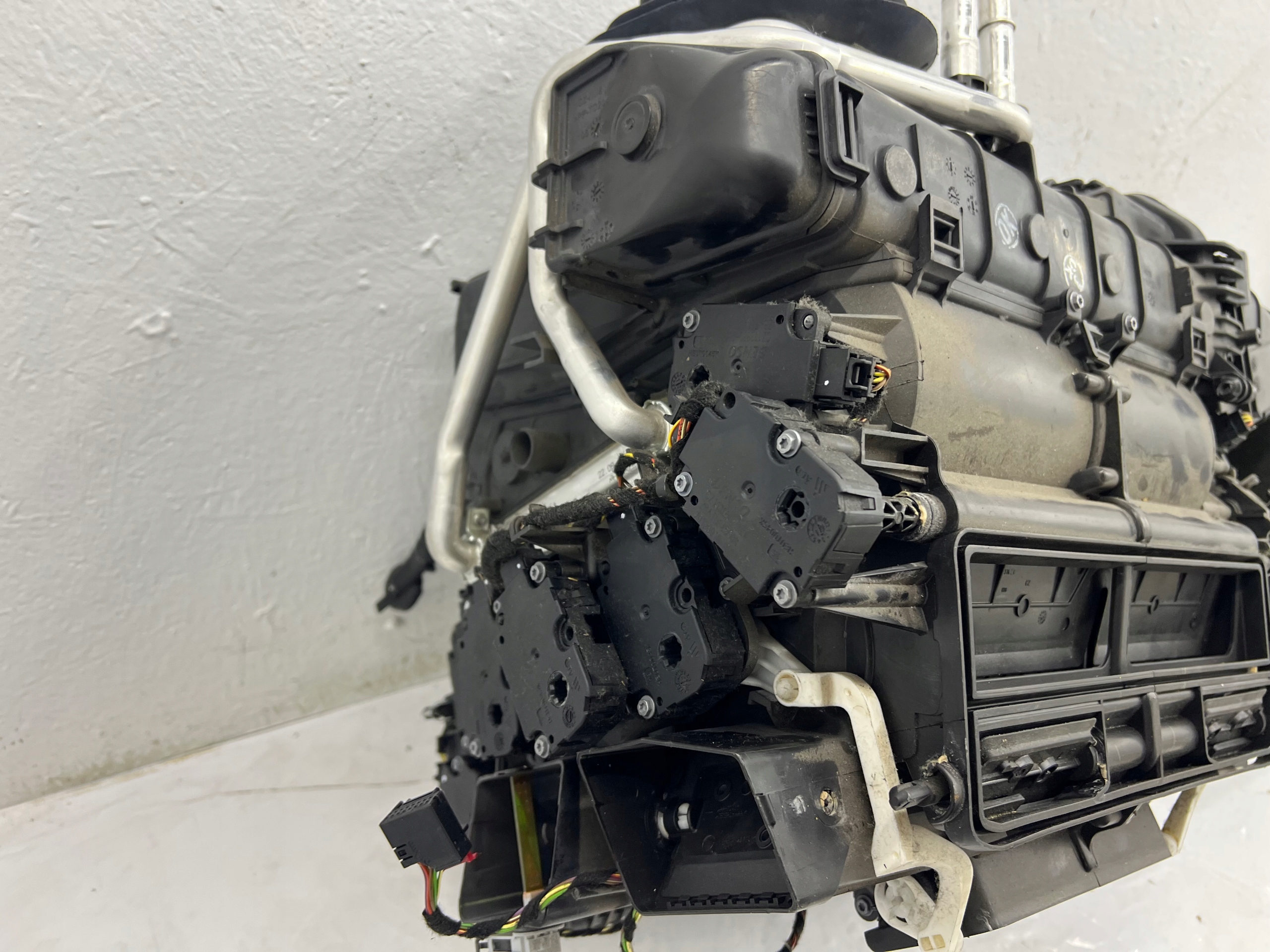 AUDI A6 C7 heater heating DENSO EUROPA 4G1820005L complete