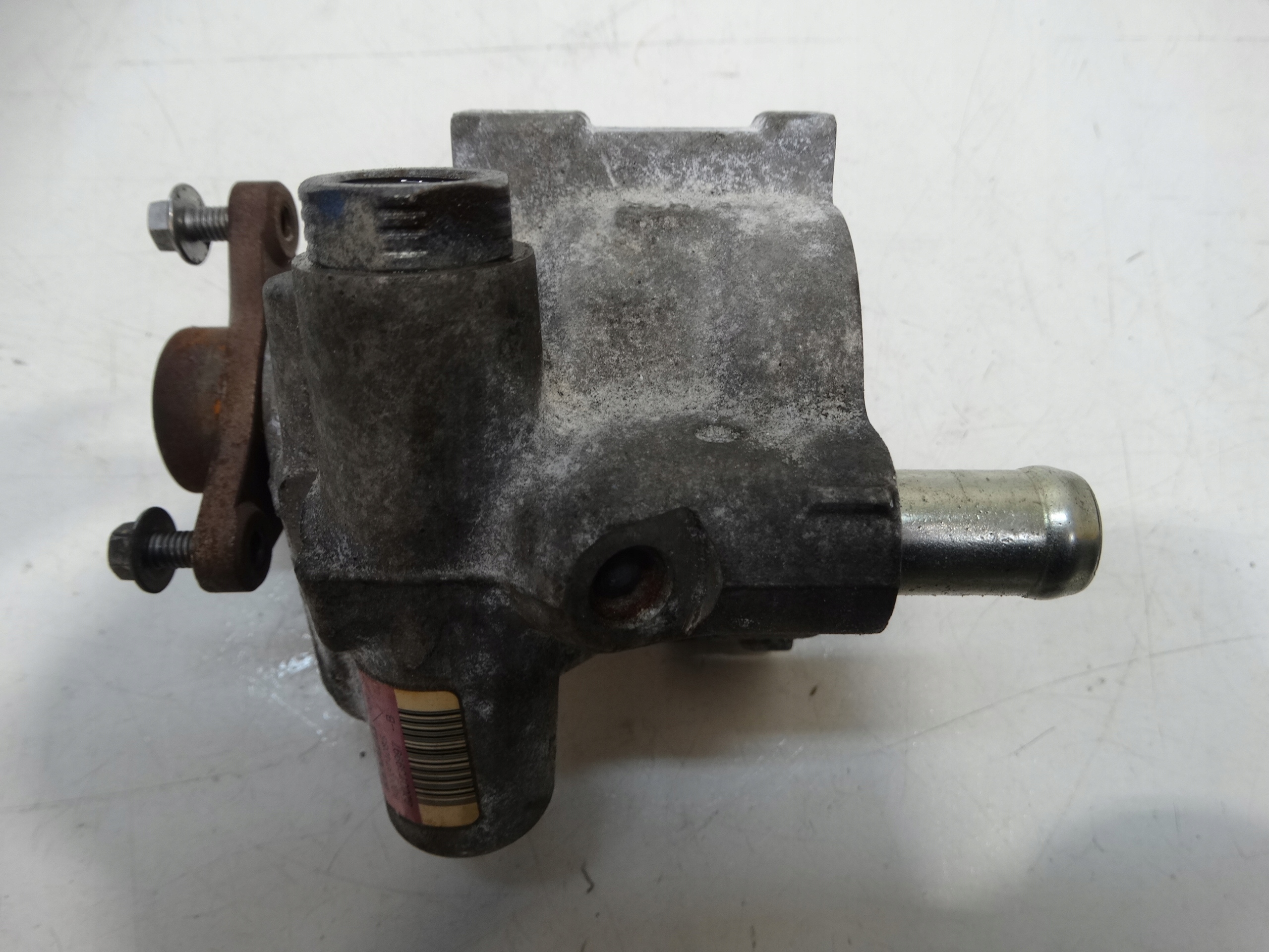 servo pump RENAULT 2.0 DCI 8200374085