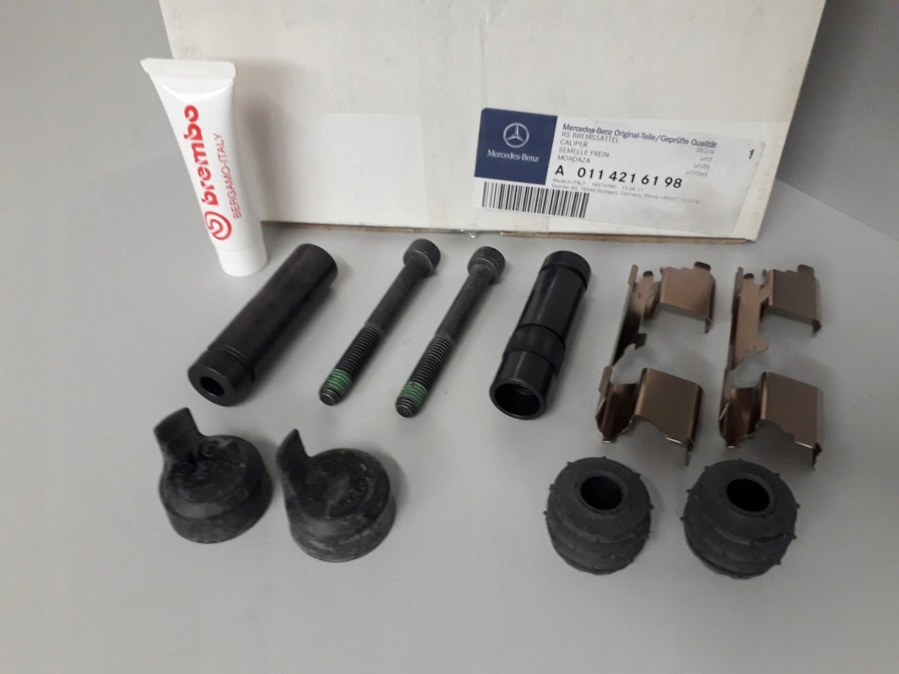 A0114216198 - Ремкомплект затиску Мерседес А0114216198