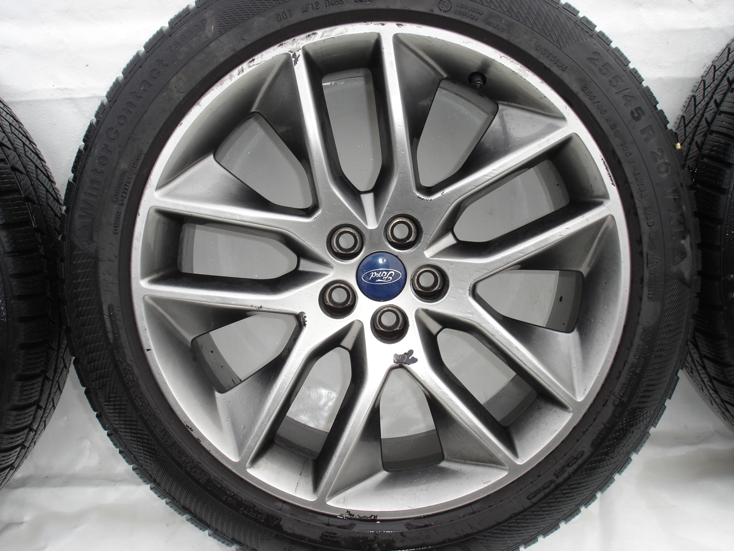FORD EDGE ruote CERCHI 255/45/20