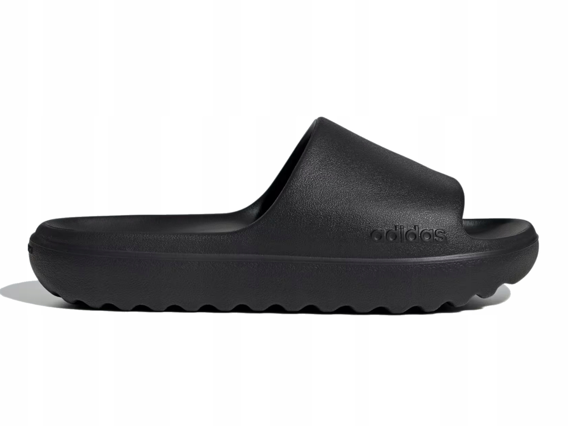 Nazouváky Adidas Adilette Lumia JP9580 bazén černé, silná podrážka 38