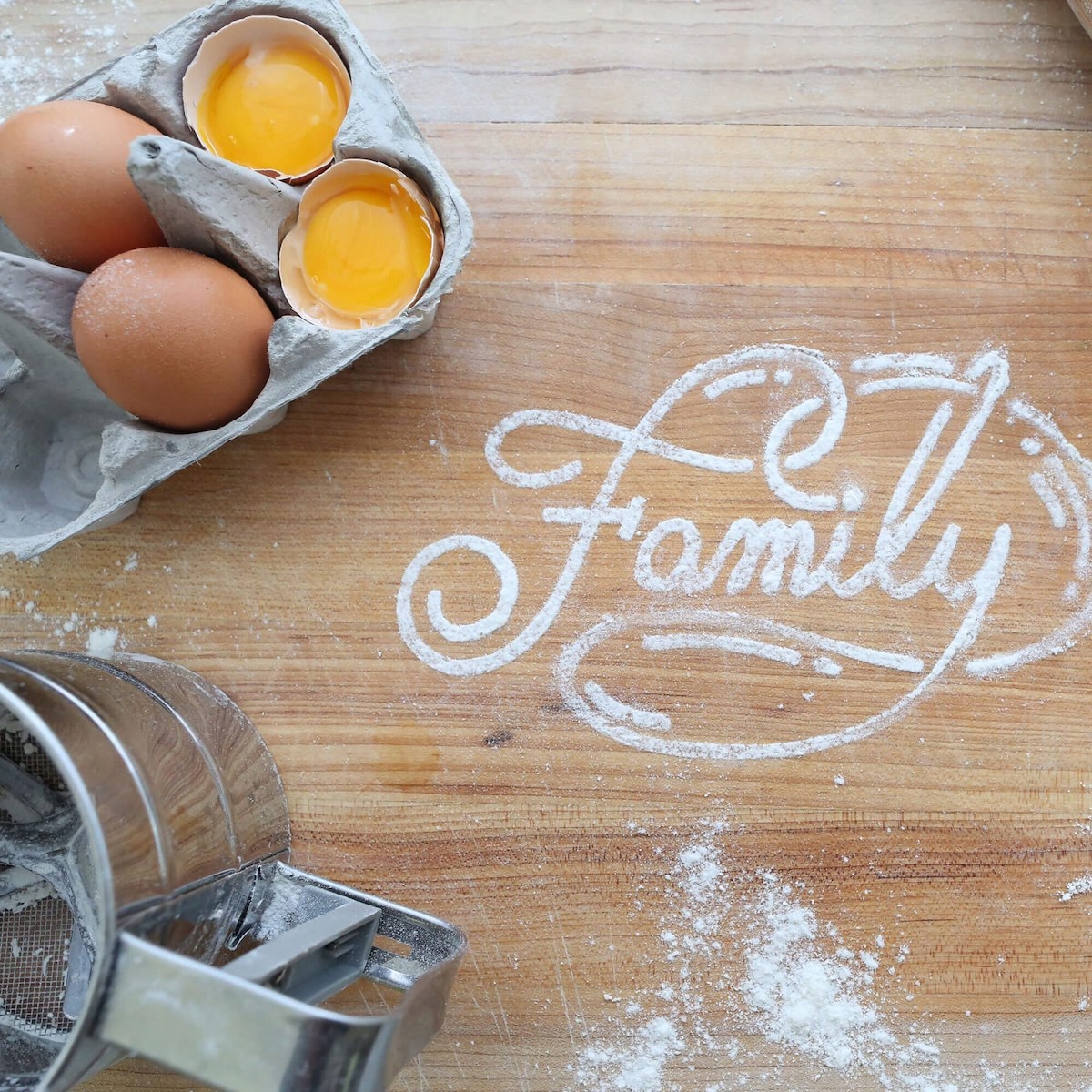 PRZESIEWACZ DO MĄKI CUKRU PUDRU KUBEK CEDZAK SITKO STALOWE KUCHENNY SITO Materiał stal nierdzewna