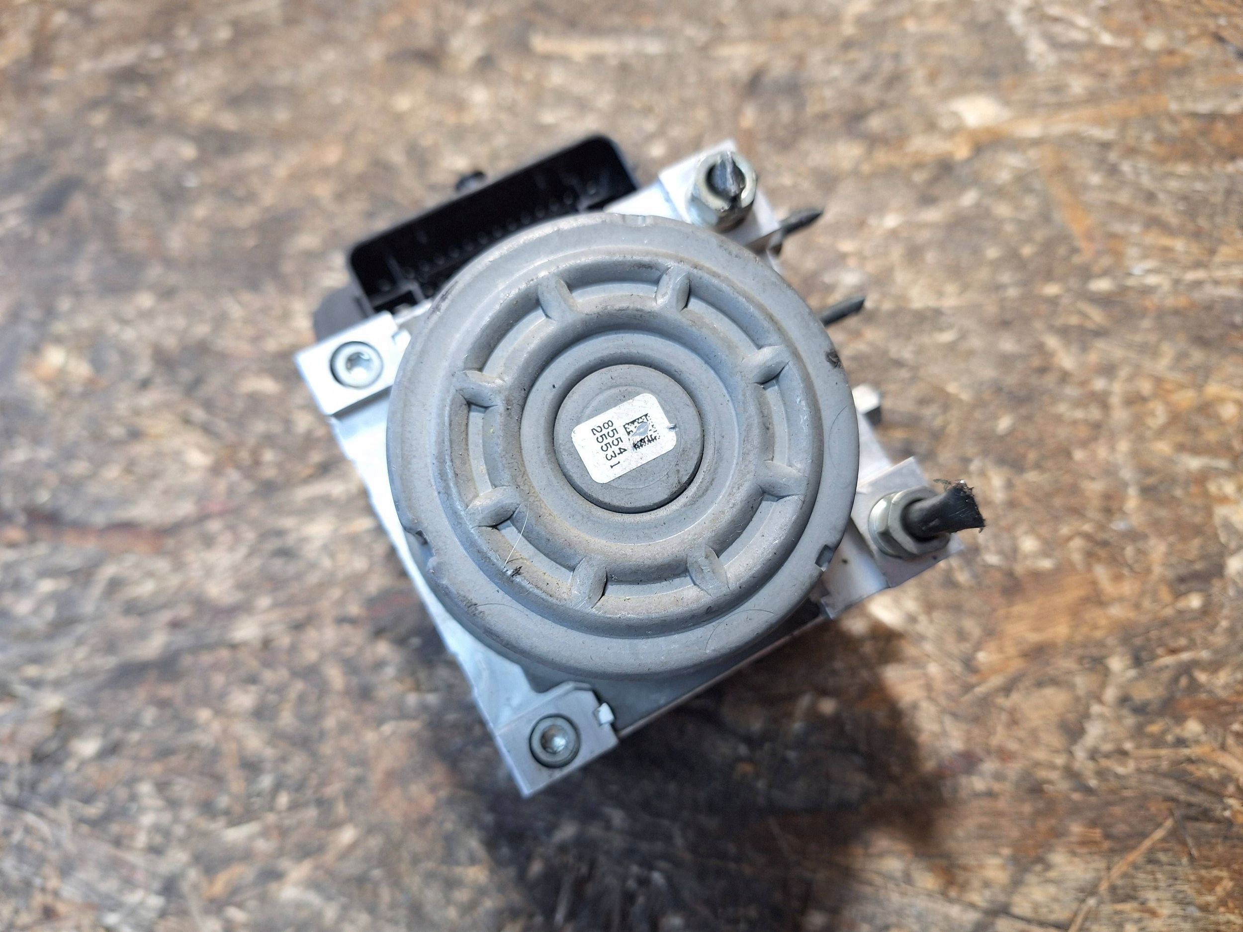 pump control unit ABS BHR1437A0A 06.2109-7131.3 MAZDA 3 BM
