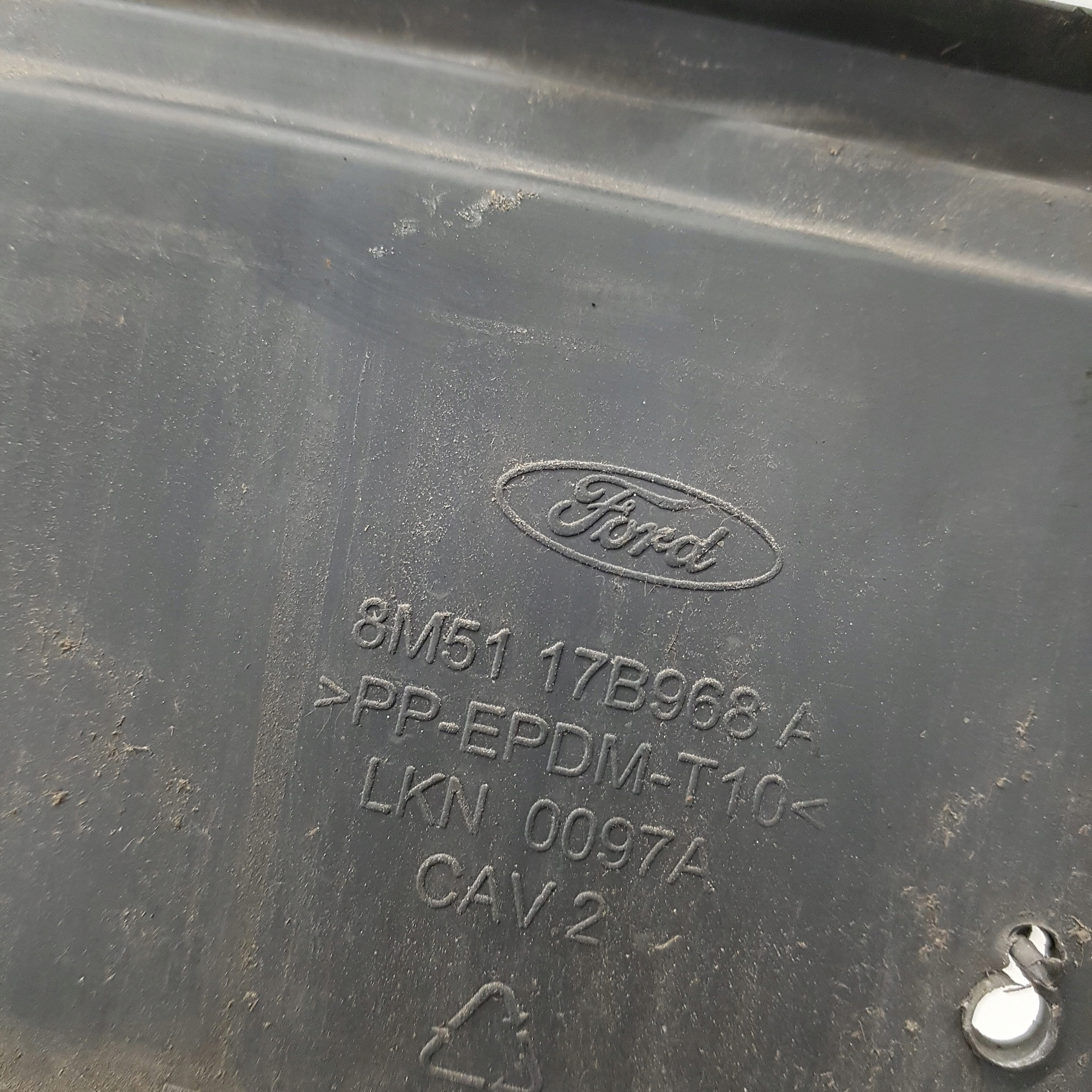 Grill Grill FORD FOCUS MK2 LIFT 8M5117B968A