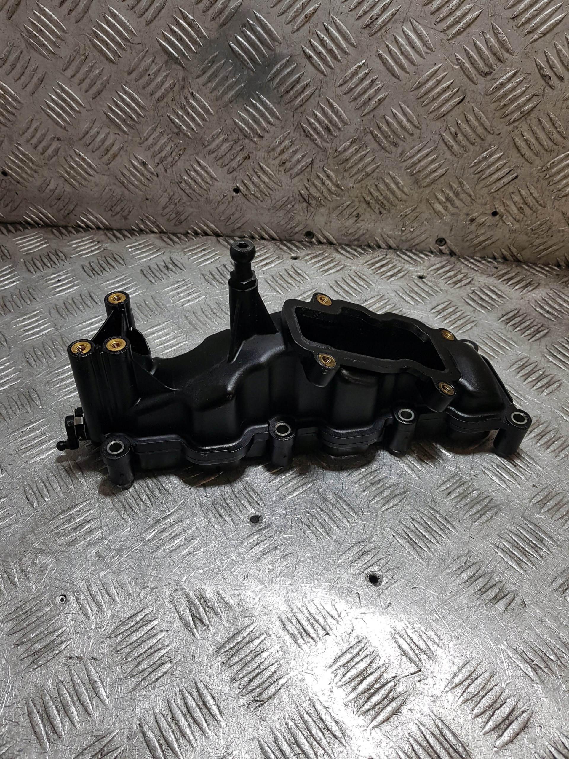 intake manifold AUDI A6-C6 3.0 TDI left 059129711AG