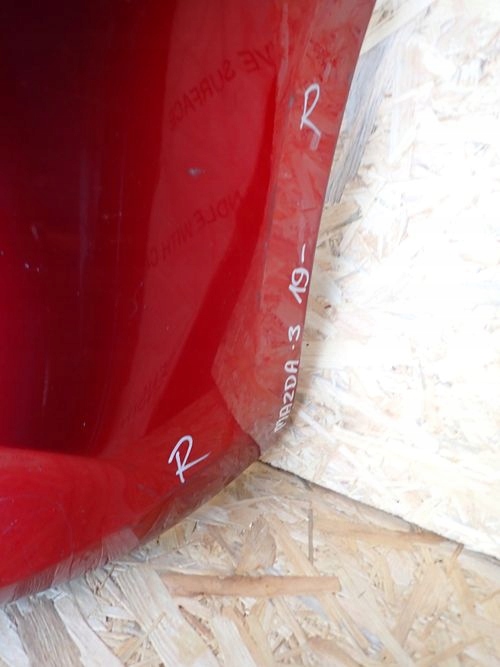 MAZDA 3 HB 19- FRONTSTOSSSTANGE VORNE