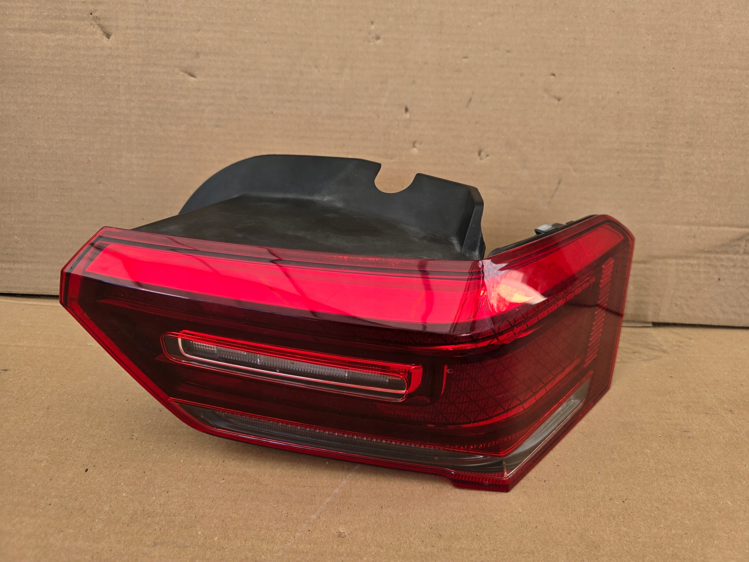 vw id.3 ID3 фонарь правый 10A945208C