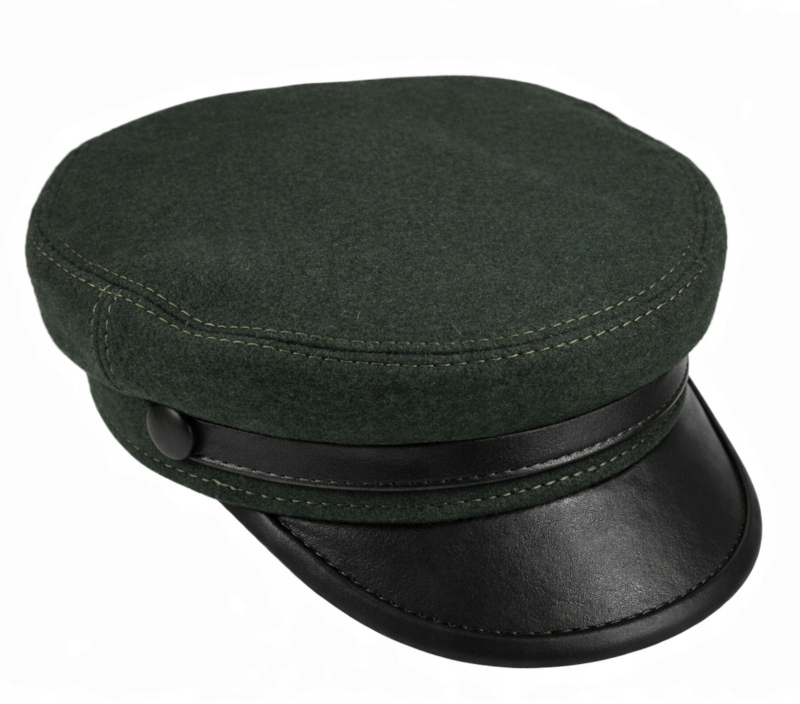 Čepice s koženým černým kšiltem zelená