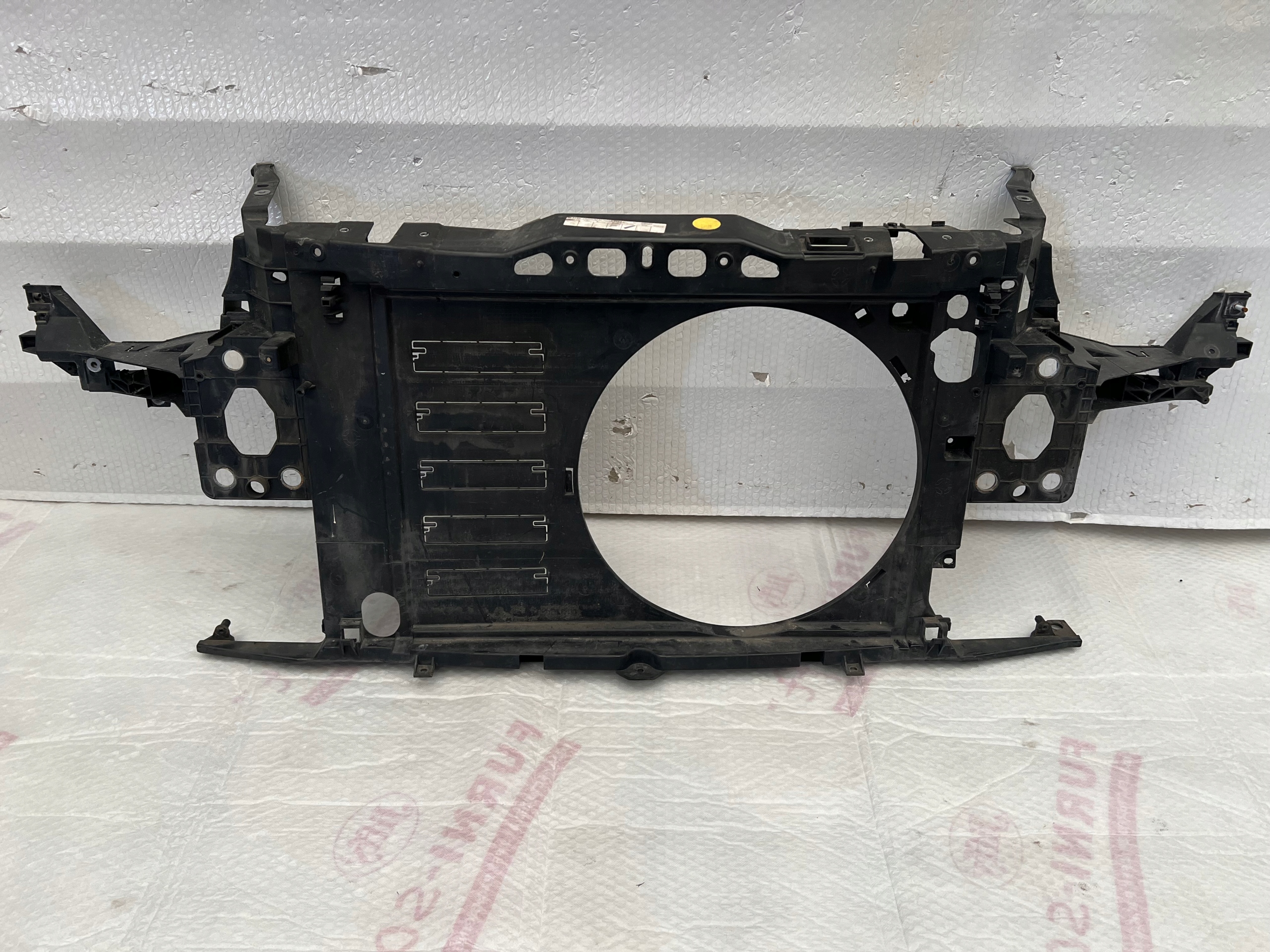 панель передняя / телевизор MINI COOPER R55 R56 R57 R58 7145012 оригинал целый