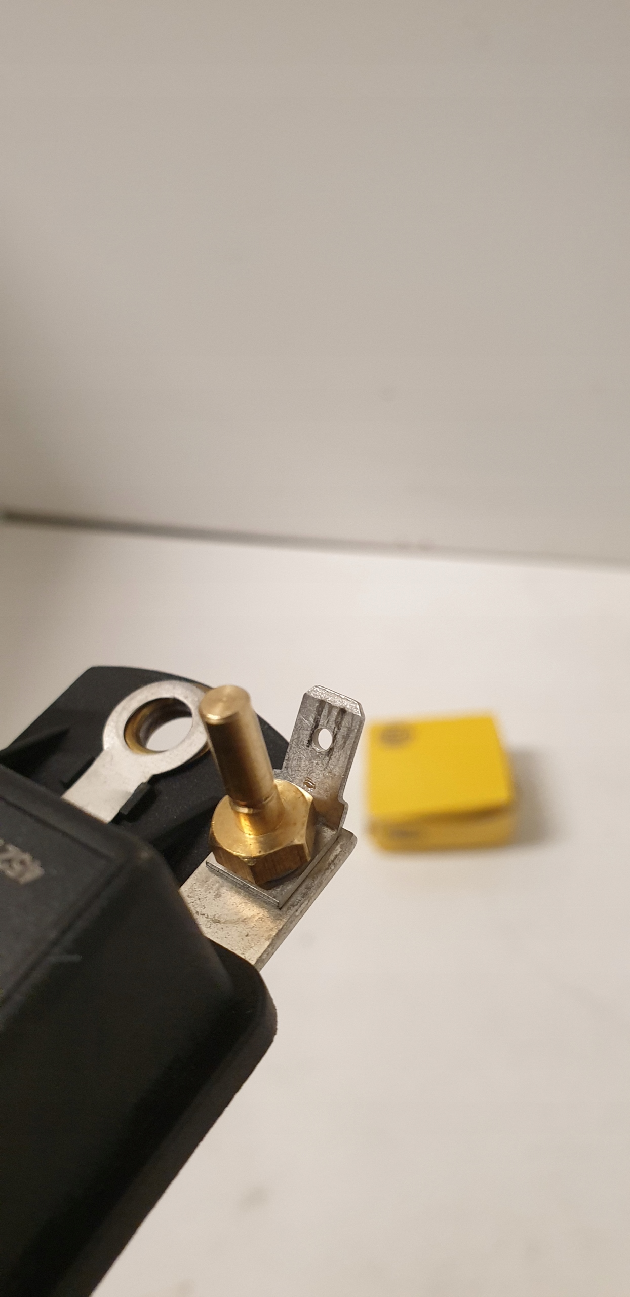 REGULATOR NAPIECIA HELLA PEUGEOT RENAULT CITROEN Car type Passenger cars Cargo vans