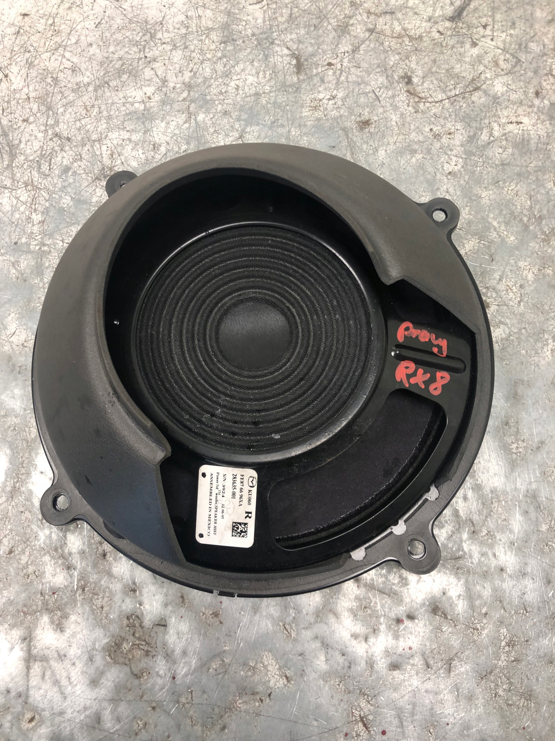 speaker right front BOSE MAZDA RX-8 FE876696XA