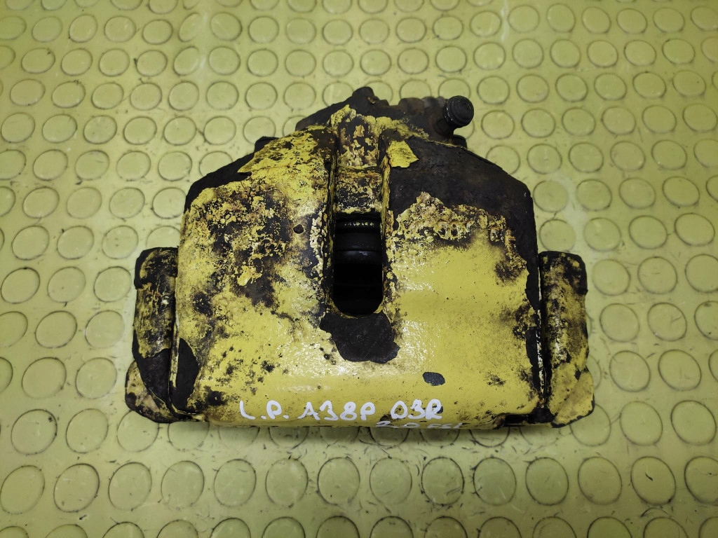 AUDI A3 8P 2.0 FSI caliper left front