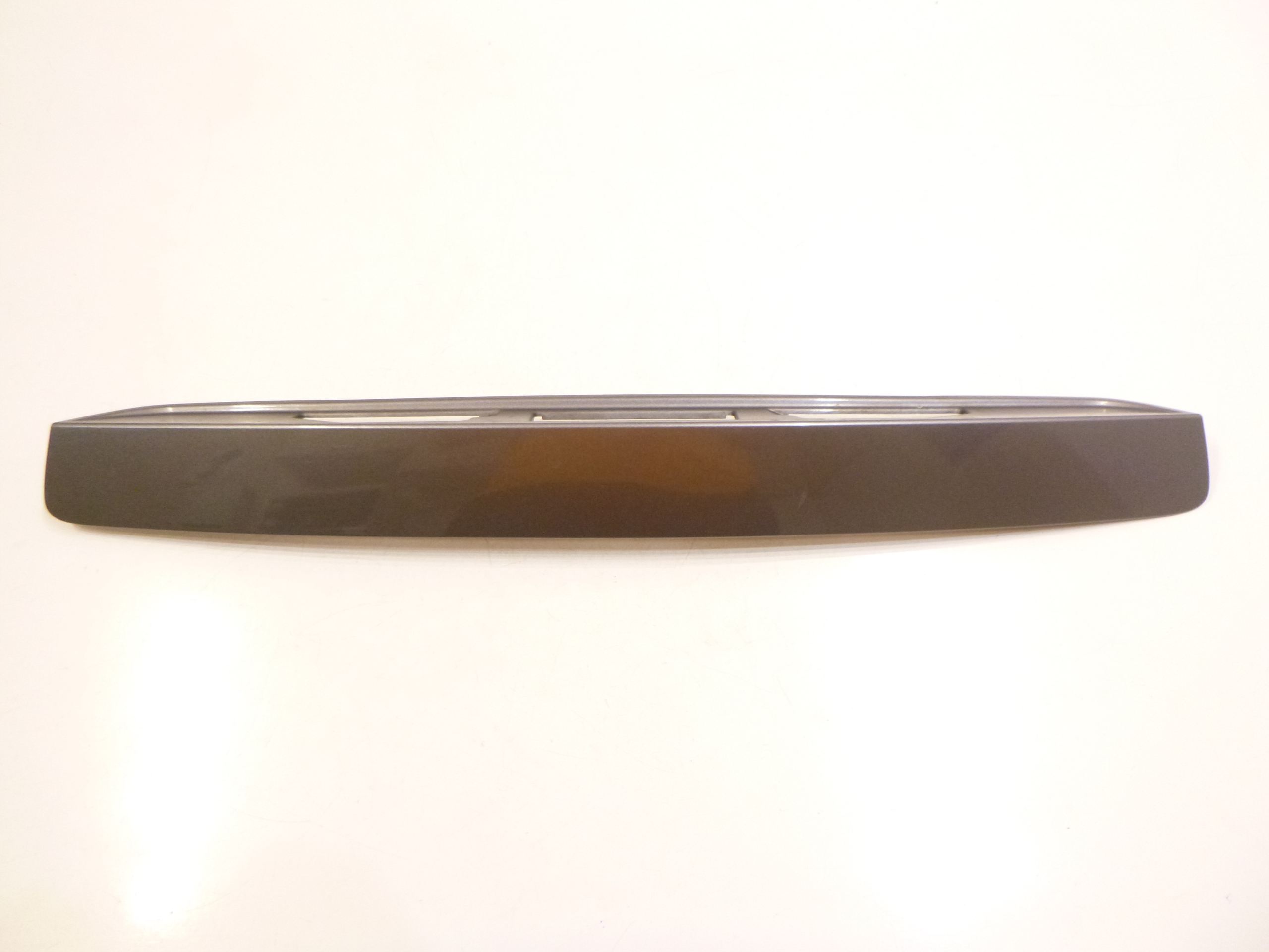 BLENDA LISTWA KLAPY BAGAZNIKA MAZDA 6 2002-2008 KOMBI