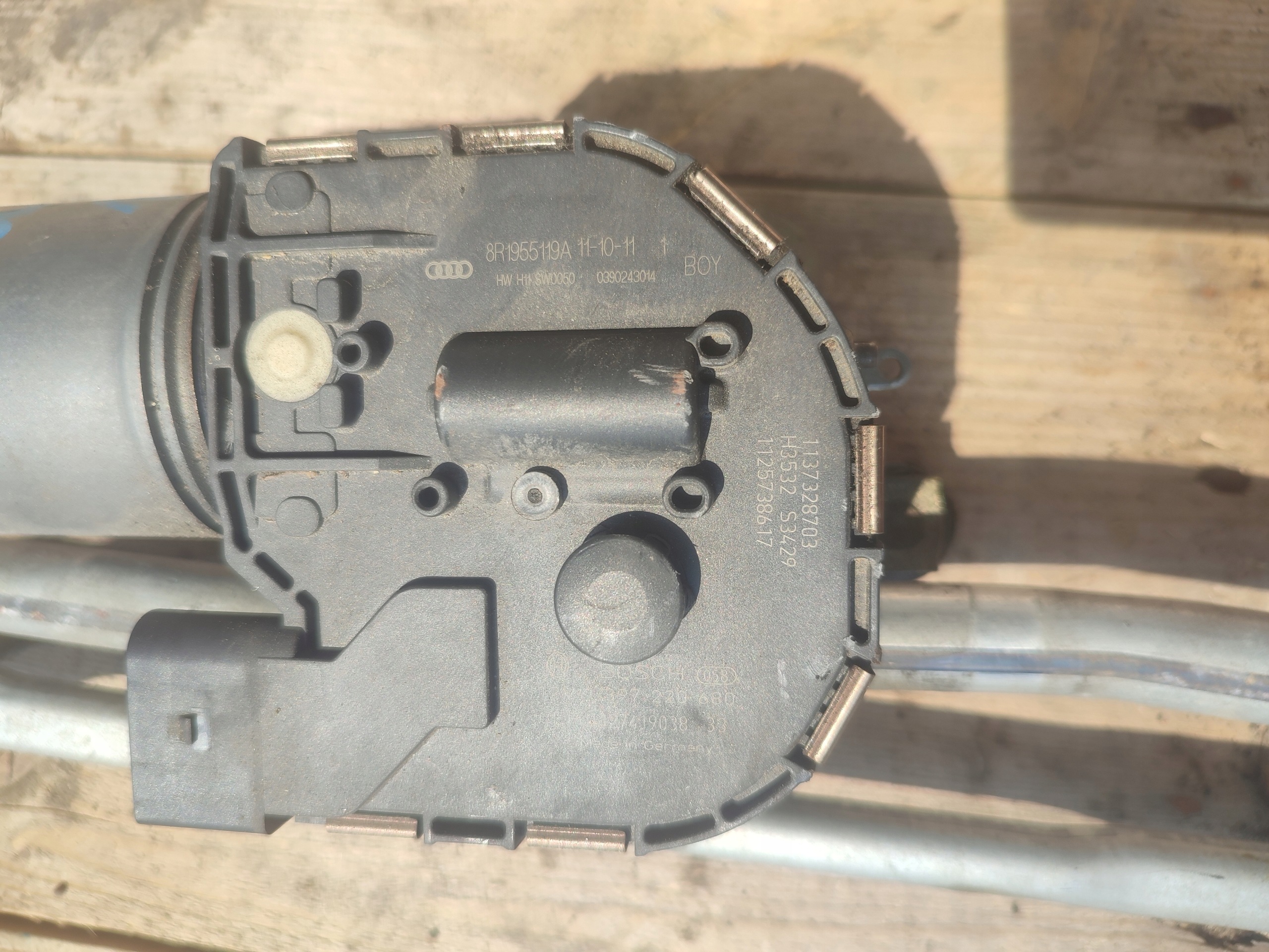 wiper mechanism front AUDI Q5 8R 8R1955119A