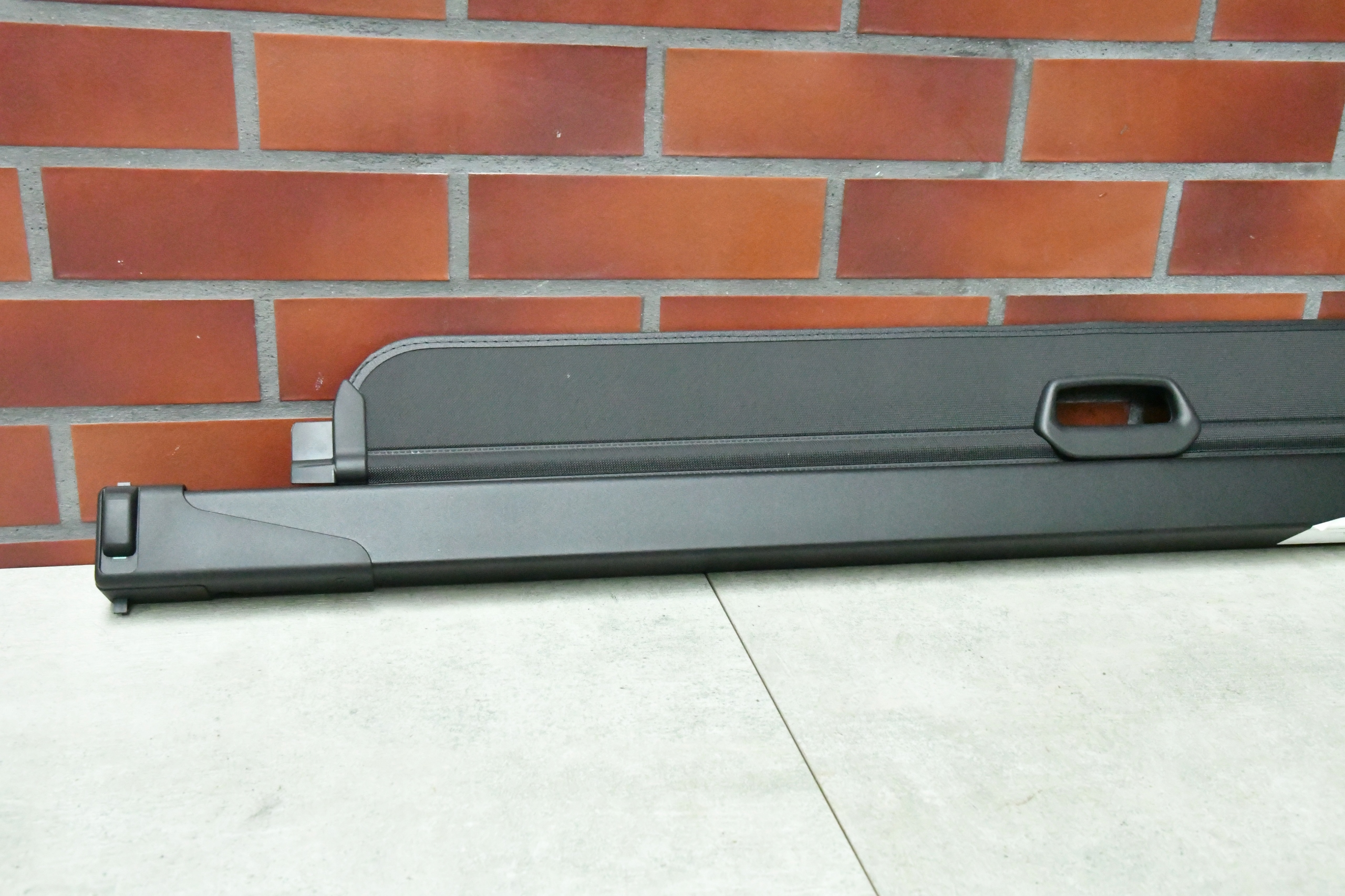 blinds boot plato BMW X7 G07 black m-packet